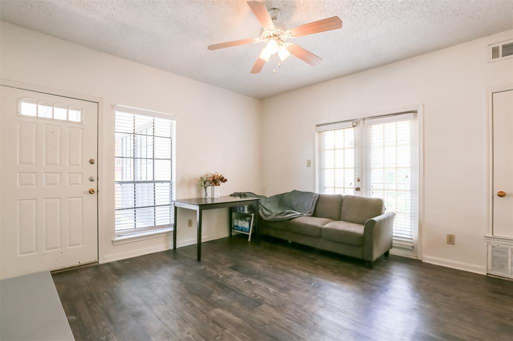 912 W 22nd St # 305, Austin, TX 78705