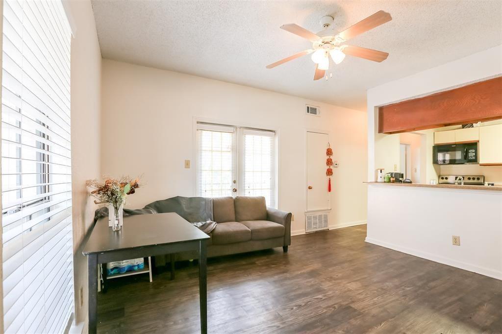 912 W 22nd St # 305, Austin, TX 78705