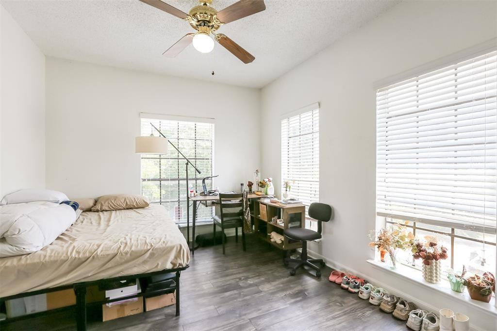 912 W 22nd St # 305, Austin, TX 78705