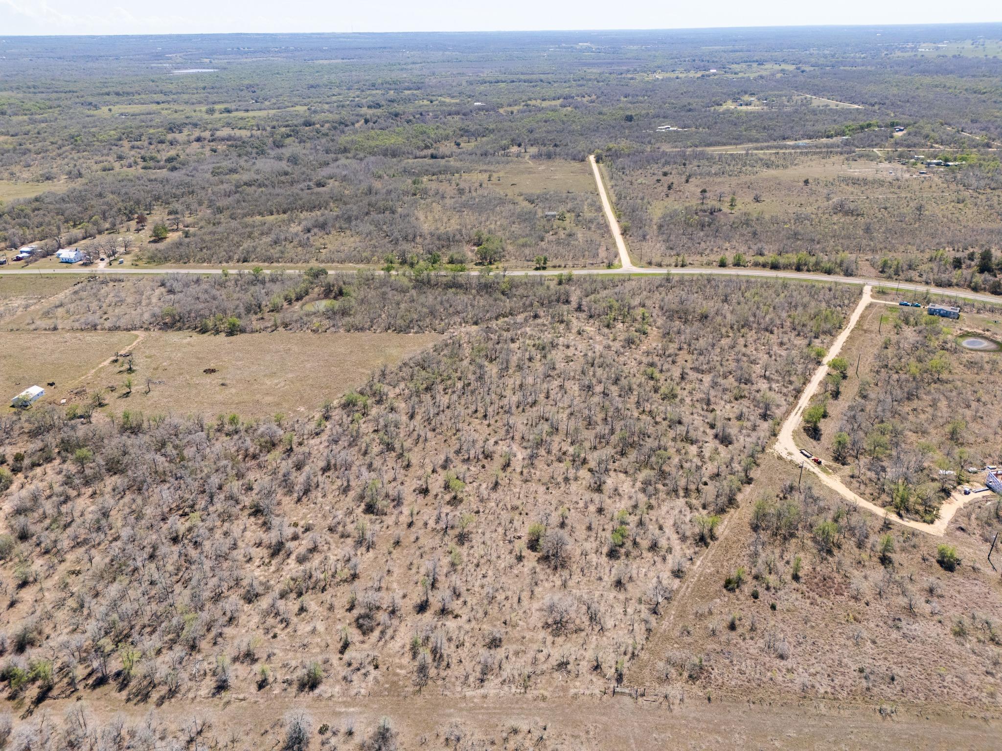 000 FM 2814, Waelder, TX 78959