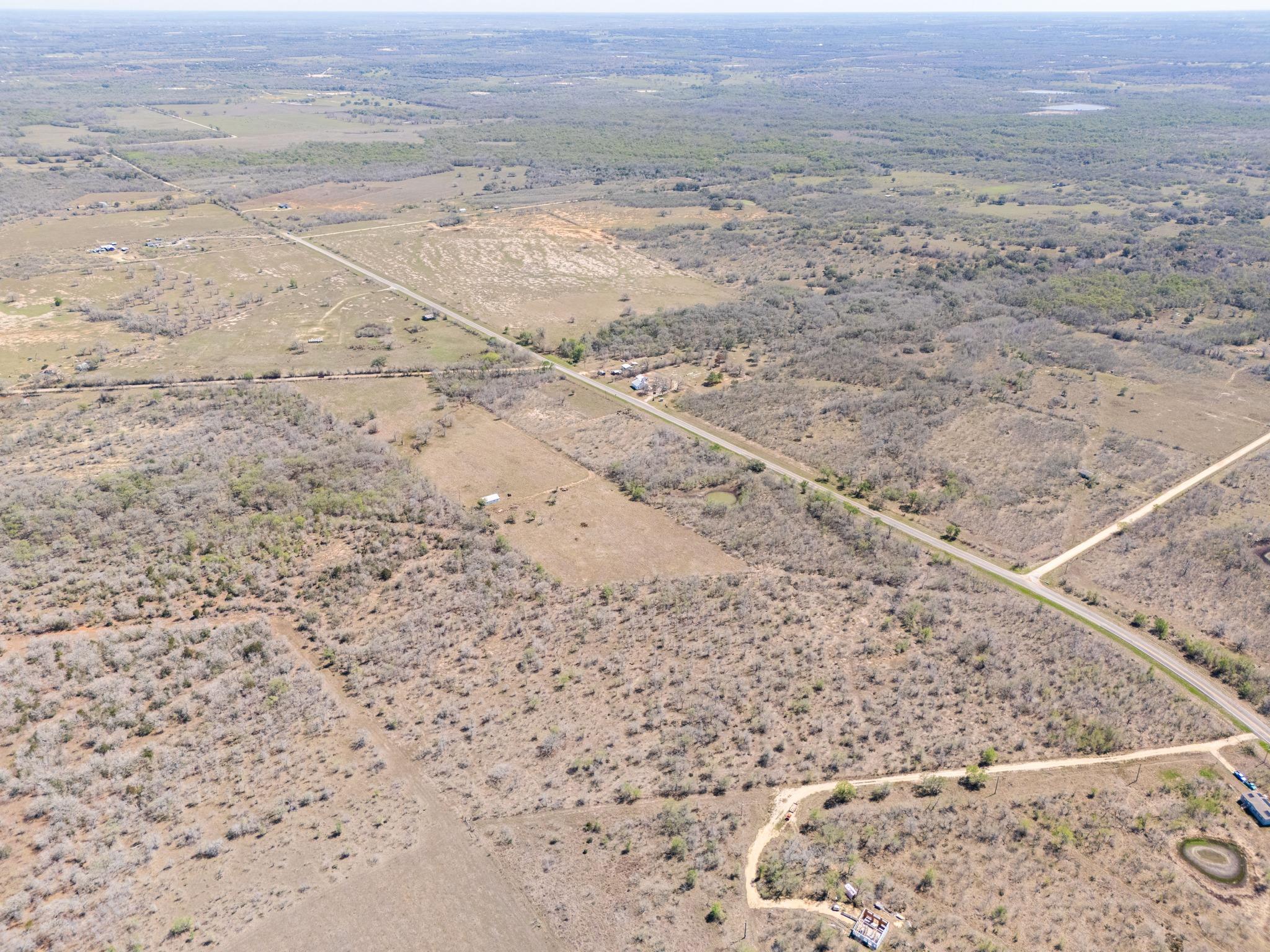 000 FM 2814, Waelder, TX 78959