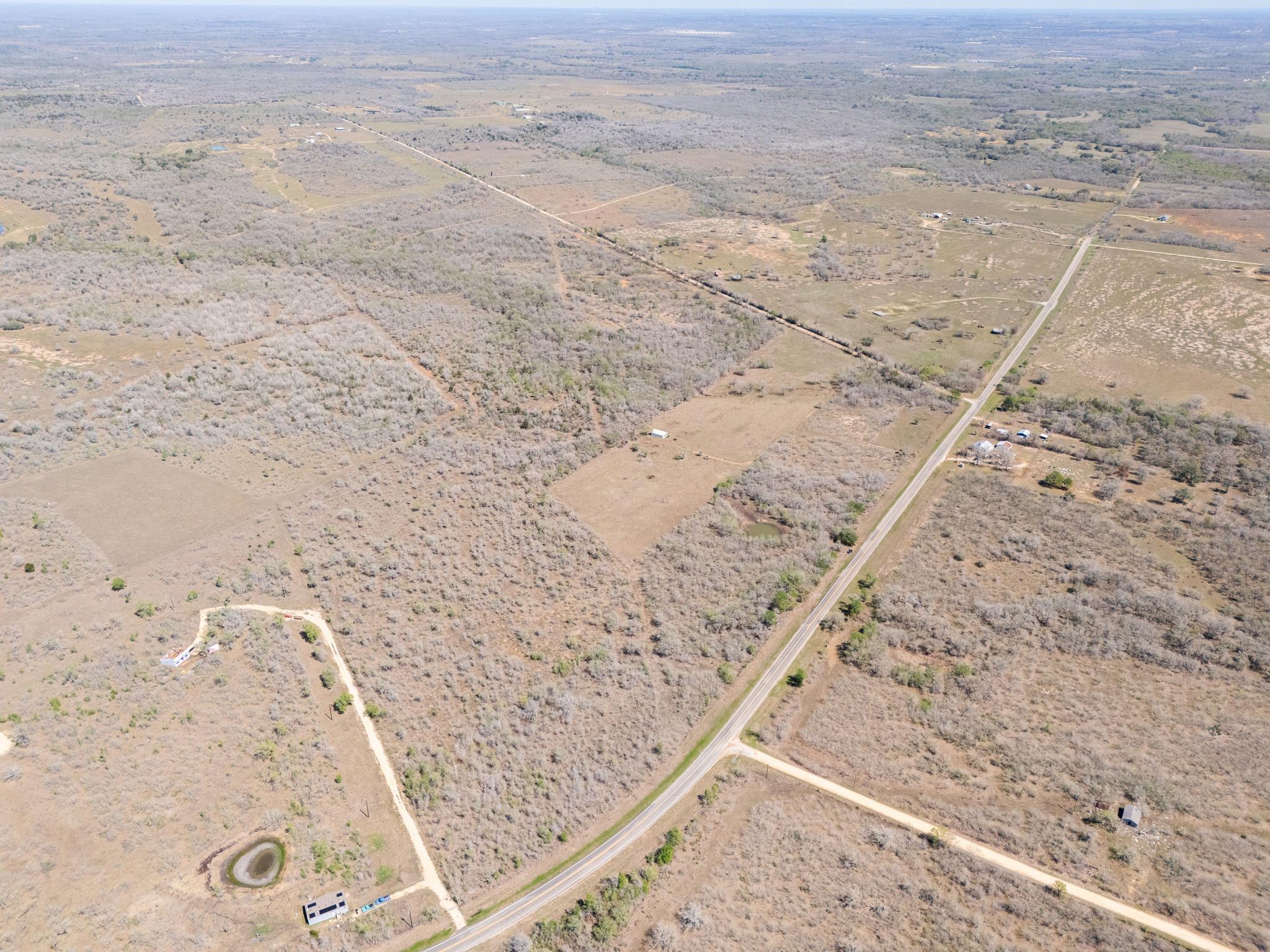 000 FM 2814, Waelder, TX 78959