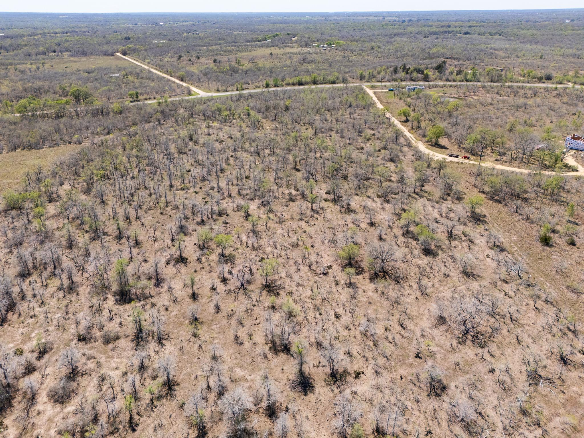 000 FM 2814, Waelder, TX 78959