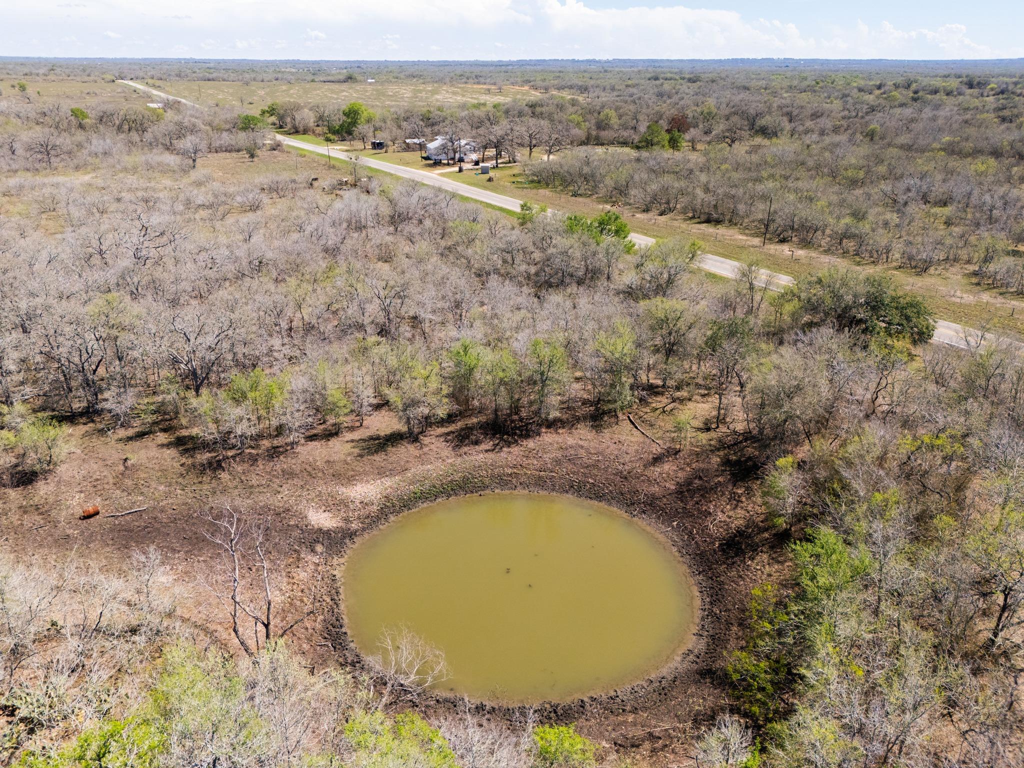 000 FM 2814, Waelder, TX 78959