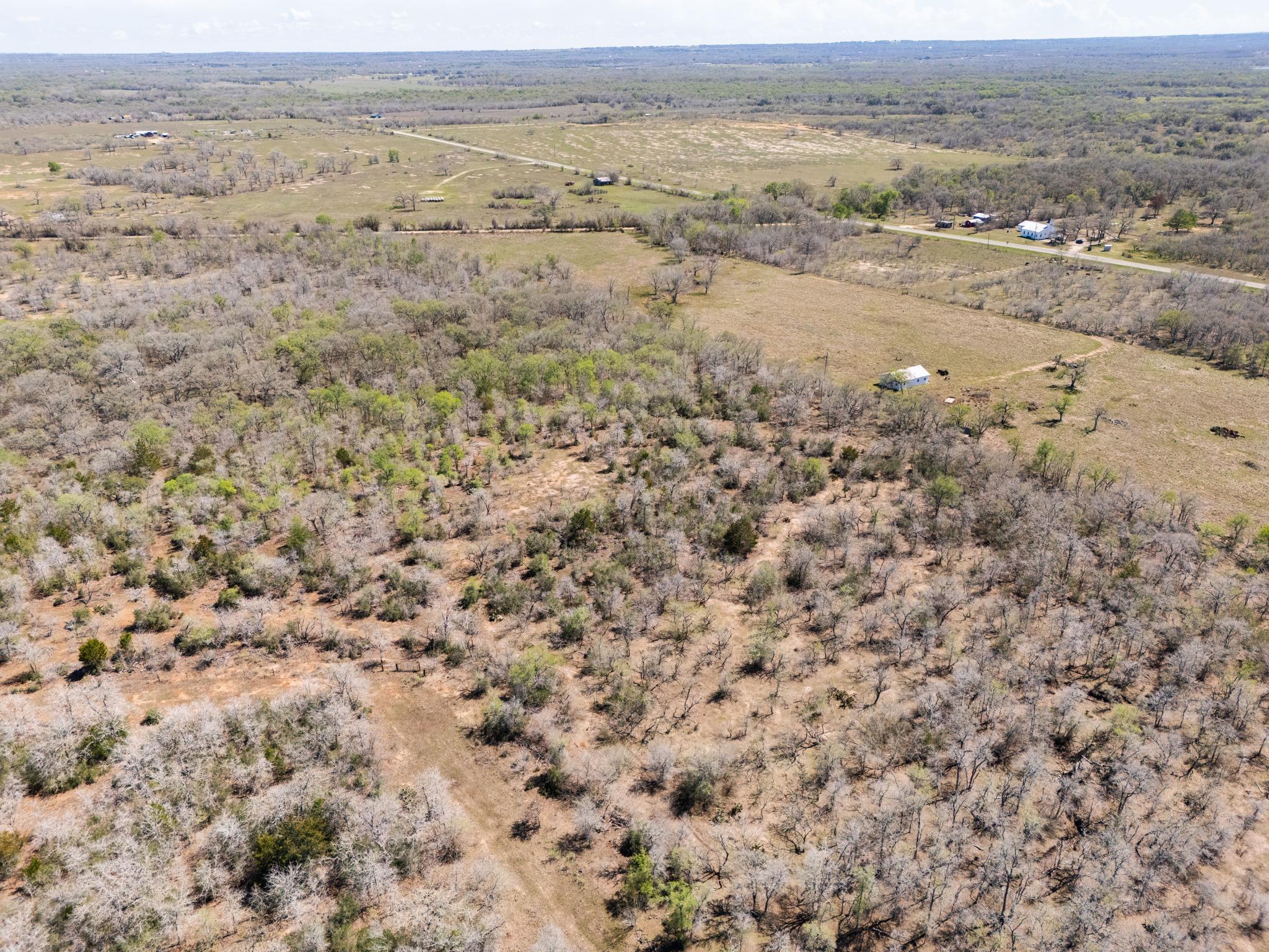 000 FM 2814, Waelder, TX 78959