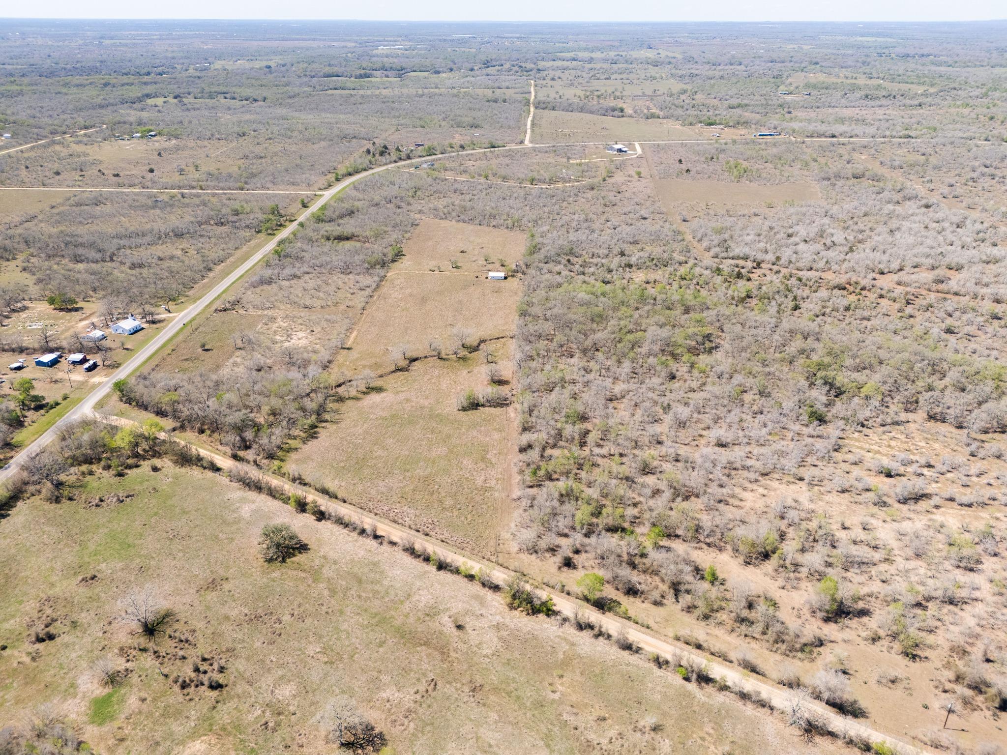 000 FM 2814, Waelder, TX 78959