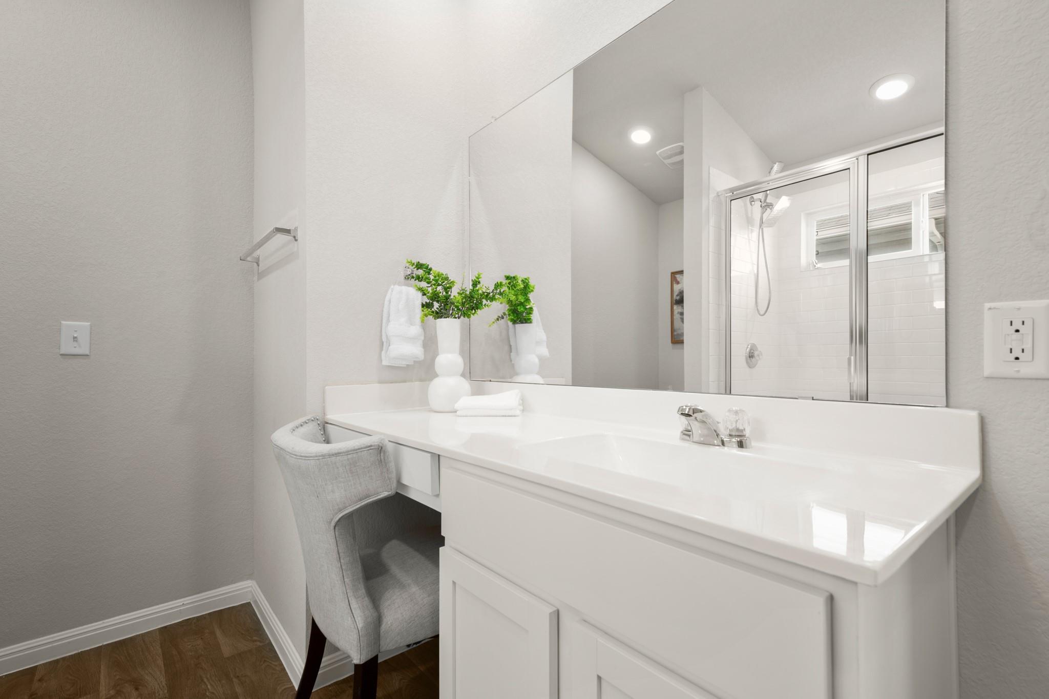 1709 Arborside Dr, Austin, TX 78754