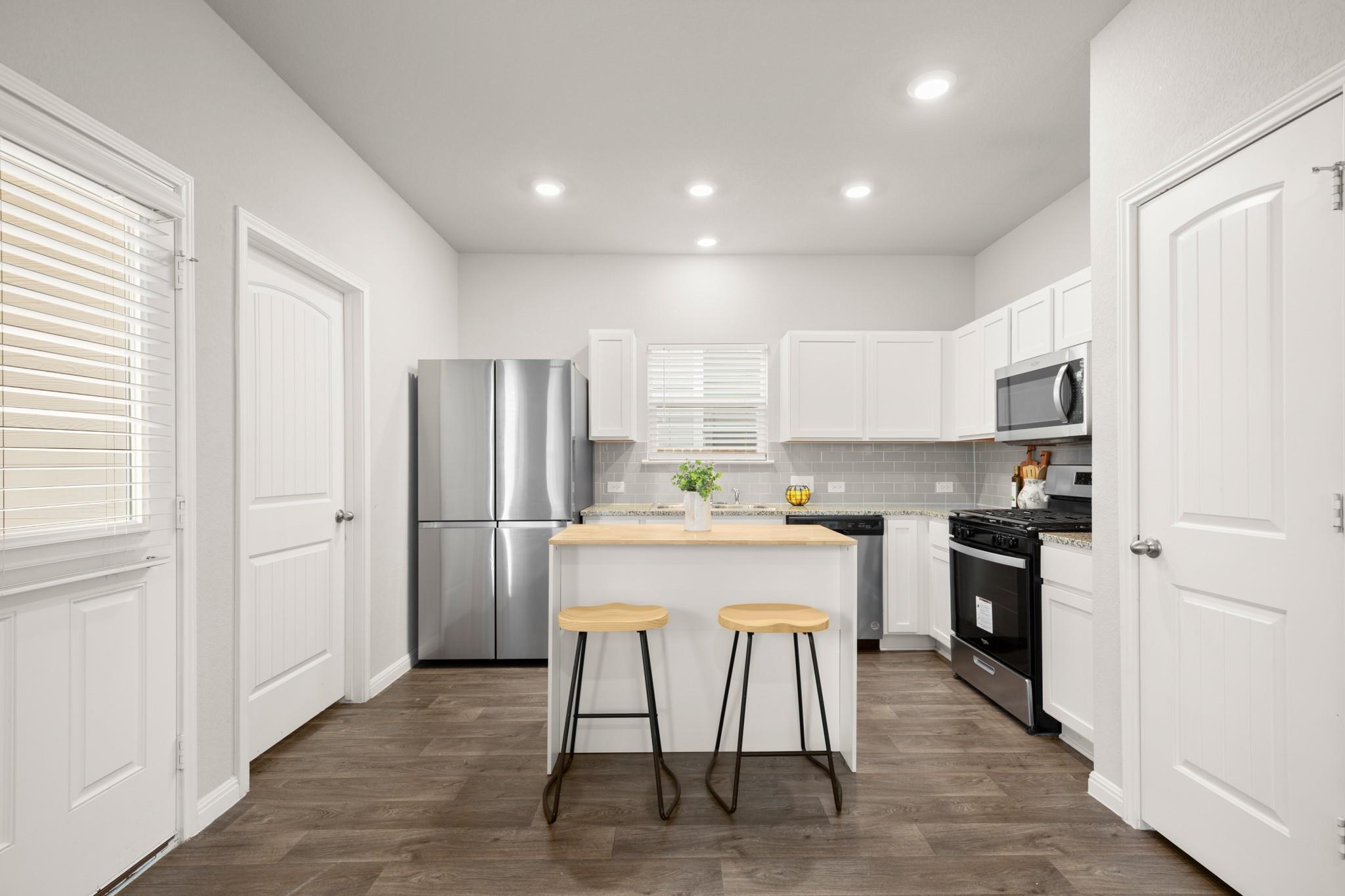 1709 Arborside Dr, Austin, TX 78754