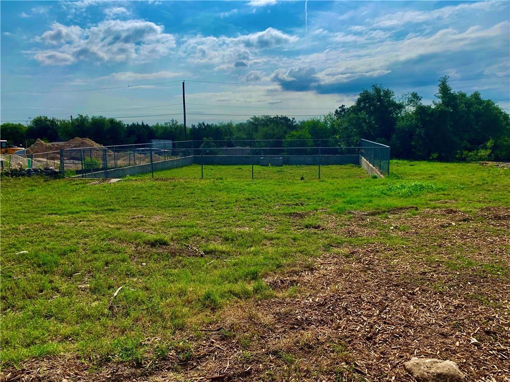 2209 N RANCH ROAD 620, Lakeway, TX 78734