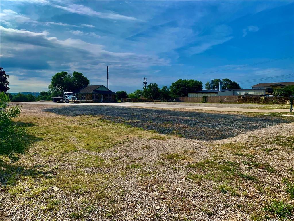 2209 N RANCH ROAD 620, Lakeway, TX 78734