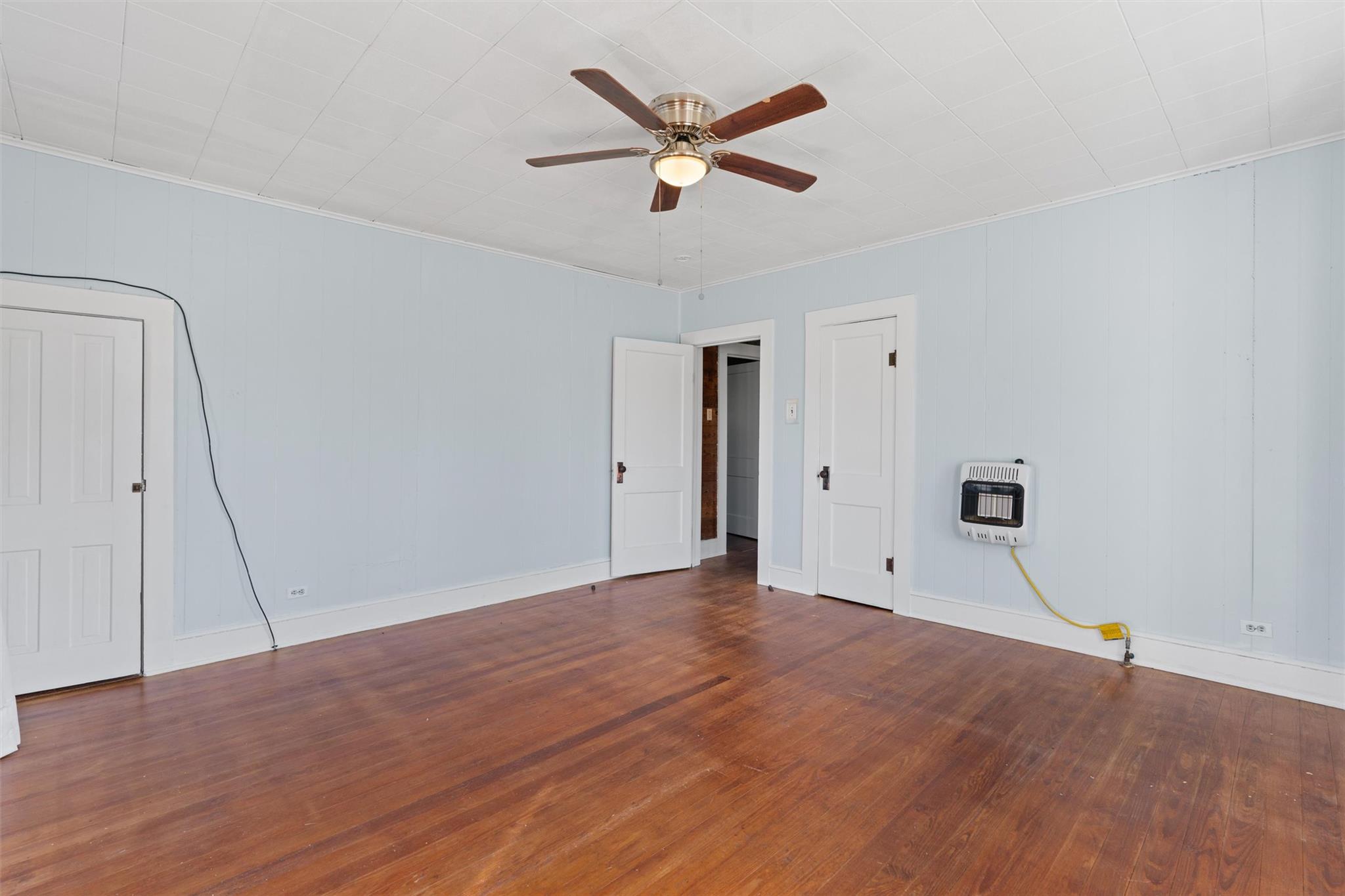 408 S Gabriel St, Granger, TX 76530