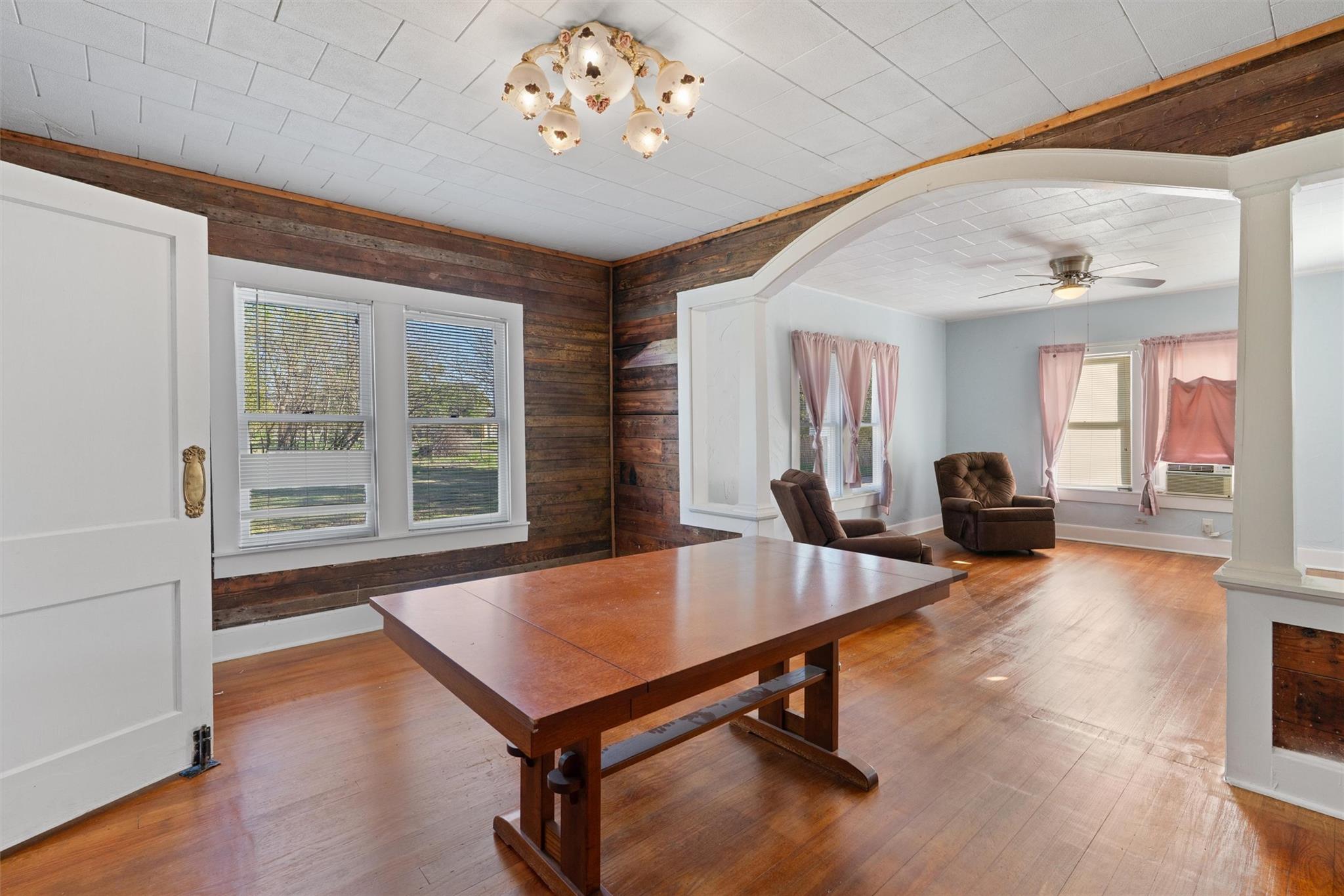 408 S Gabriel St, Granger, TX 76530