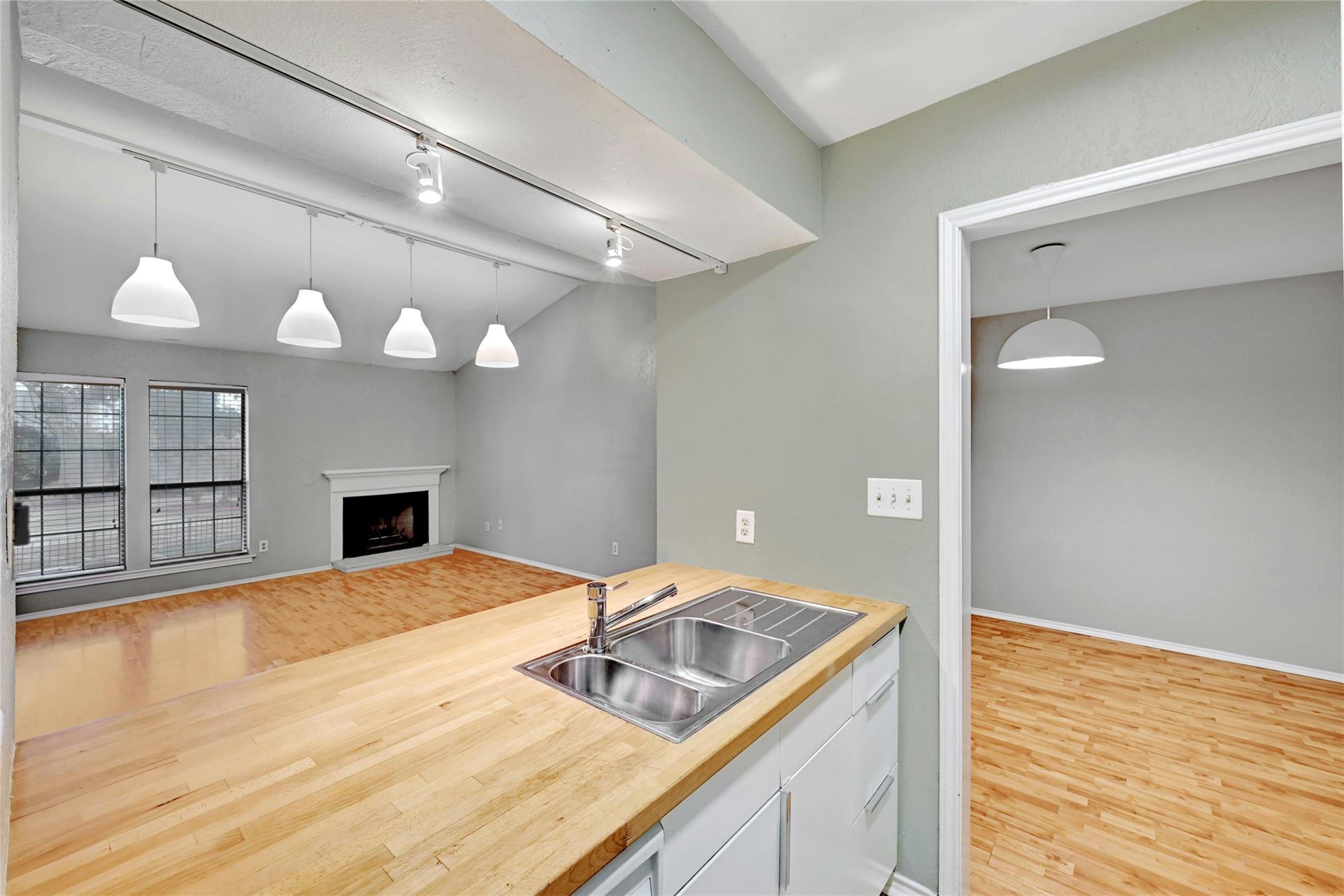 1202 Thorpe Ln # 508, San Marcos, TX 78666