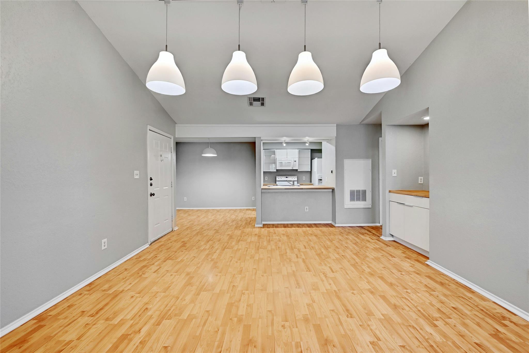1202 Thorpe Ln # 508, San Marcos, TX 78666