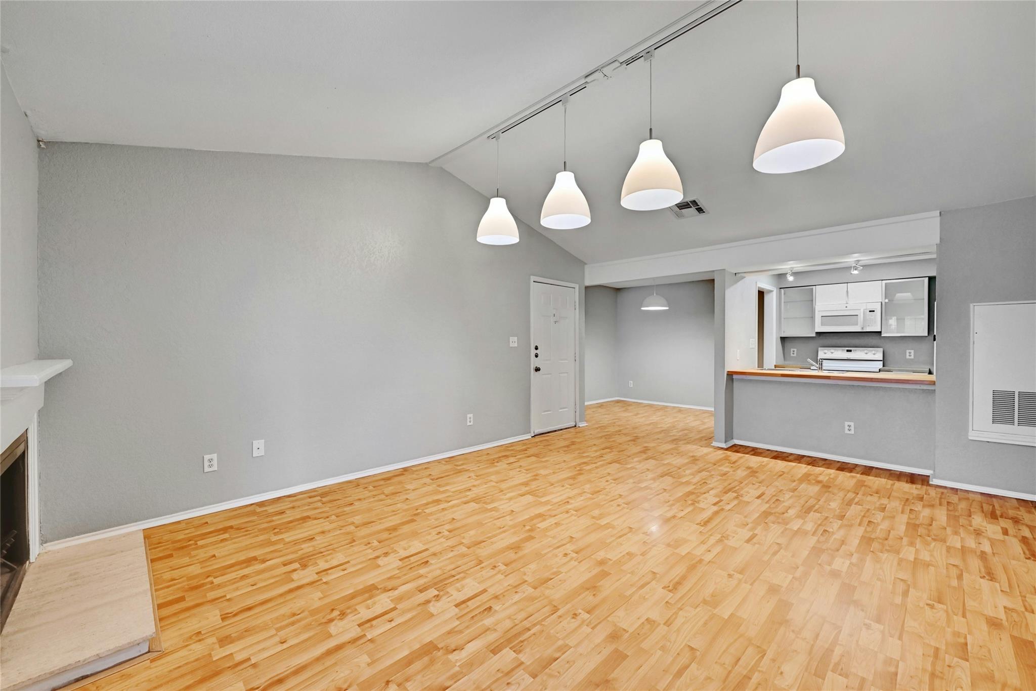1202 Thorpe Ln # 508, San Marcos, TX 78666