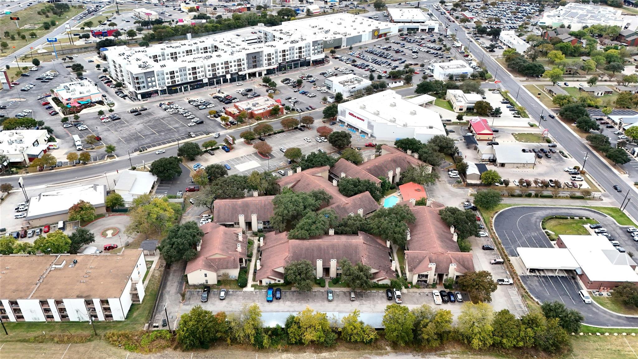 1202 Thorpe Ln # 508, San Marcos, TX 78666