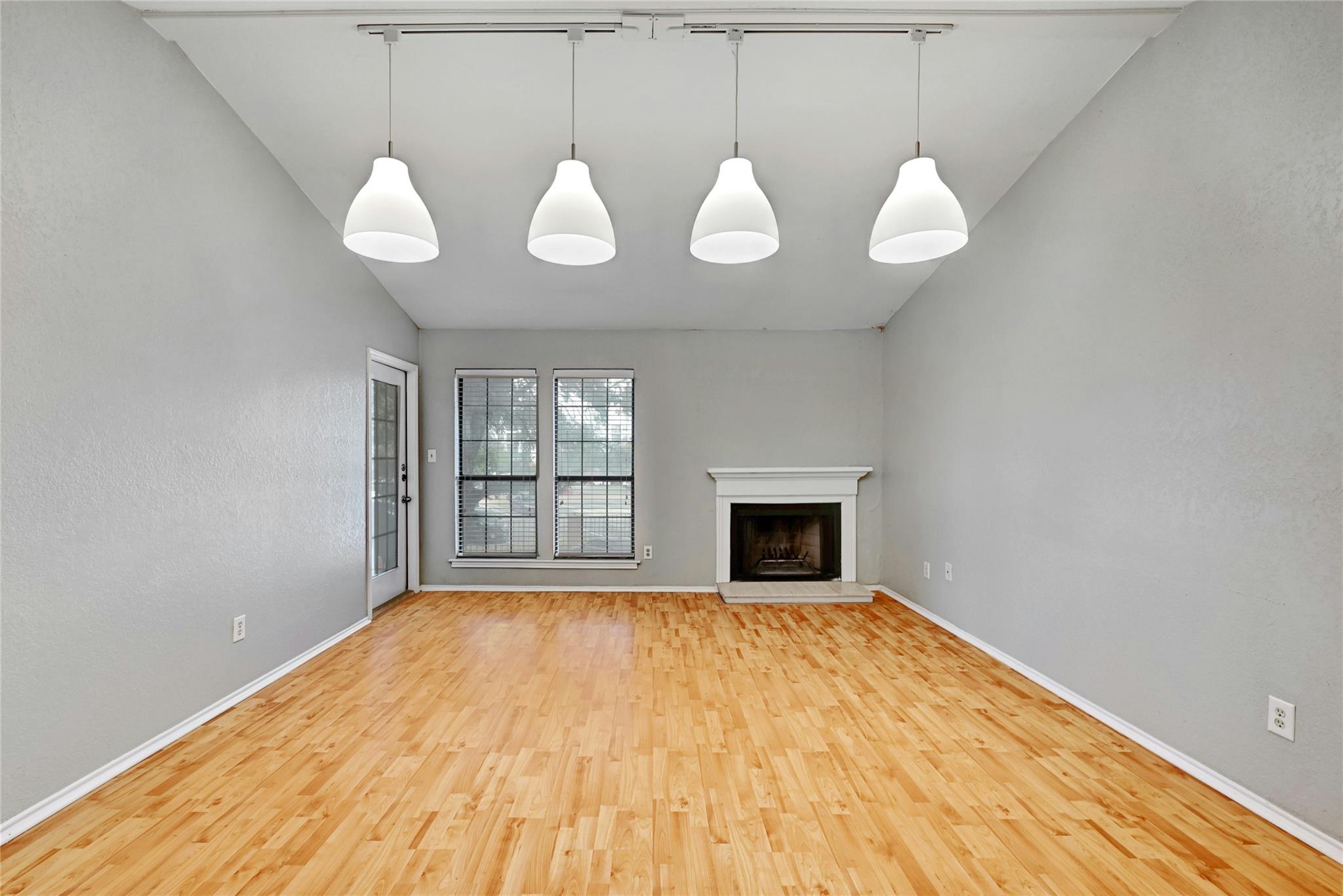 1202 Thorpe Ln # 508, San Marcos, TX 78666