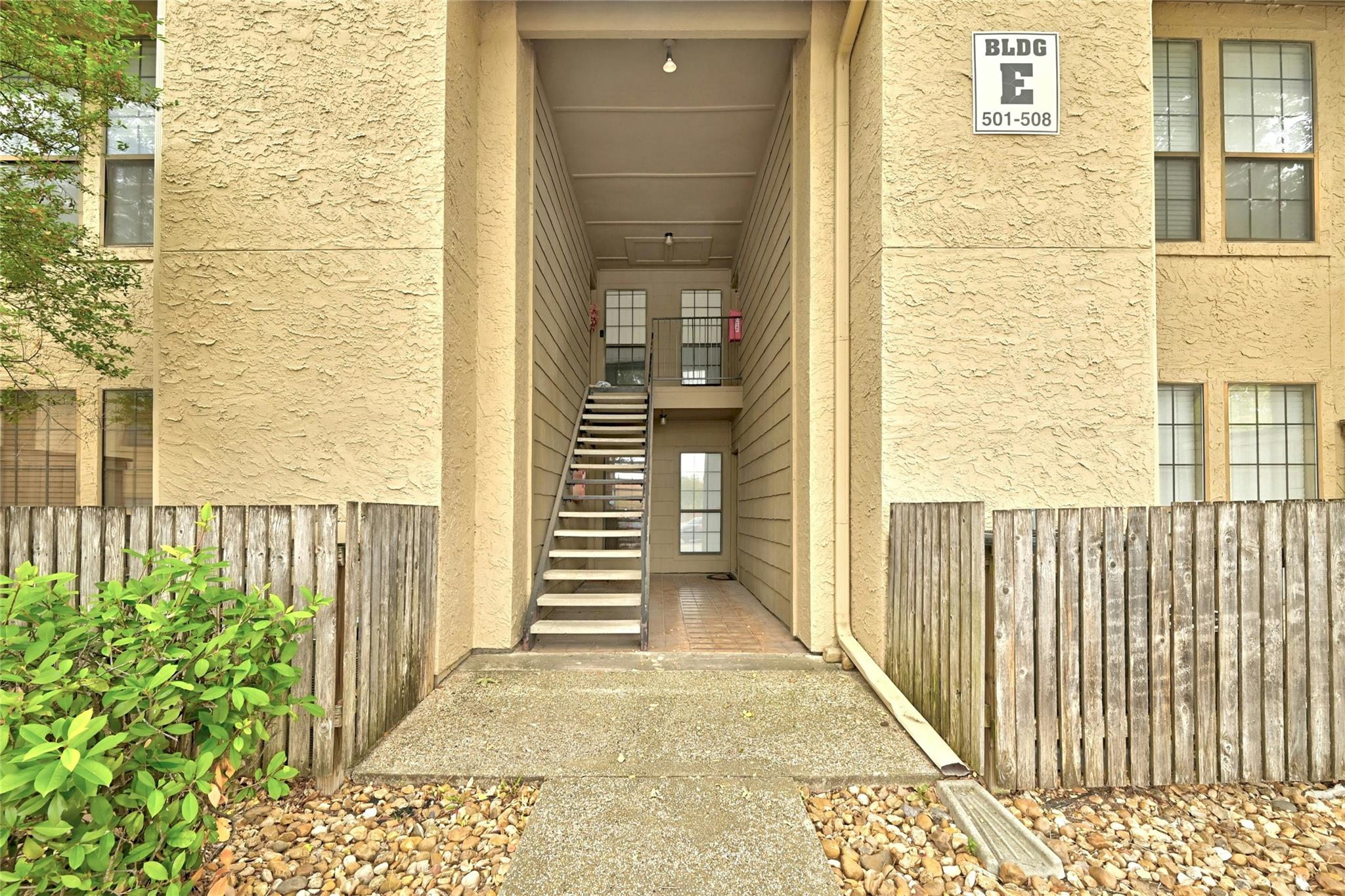 1202 Thorpe Ln # 508, San Marcos, TX 78666