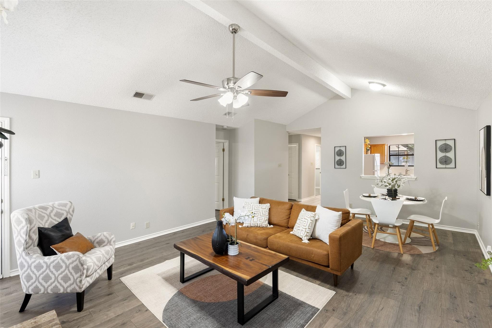 410 Village Ln, Buda, TX 78610