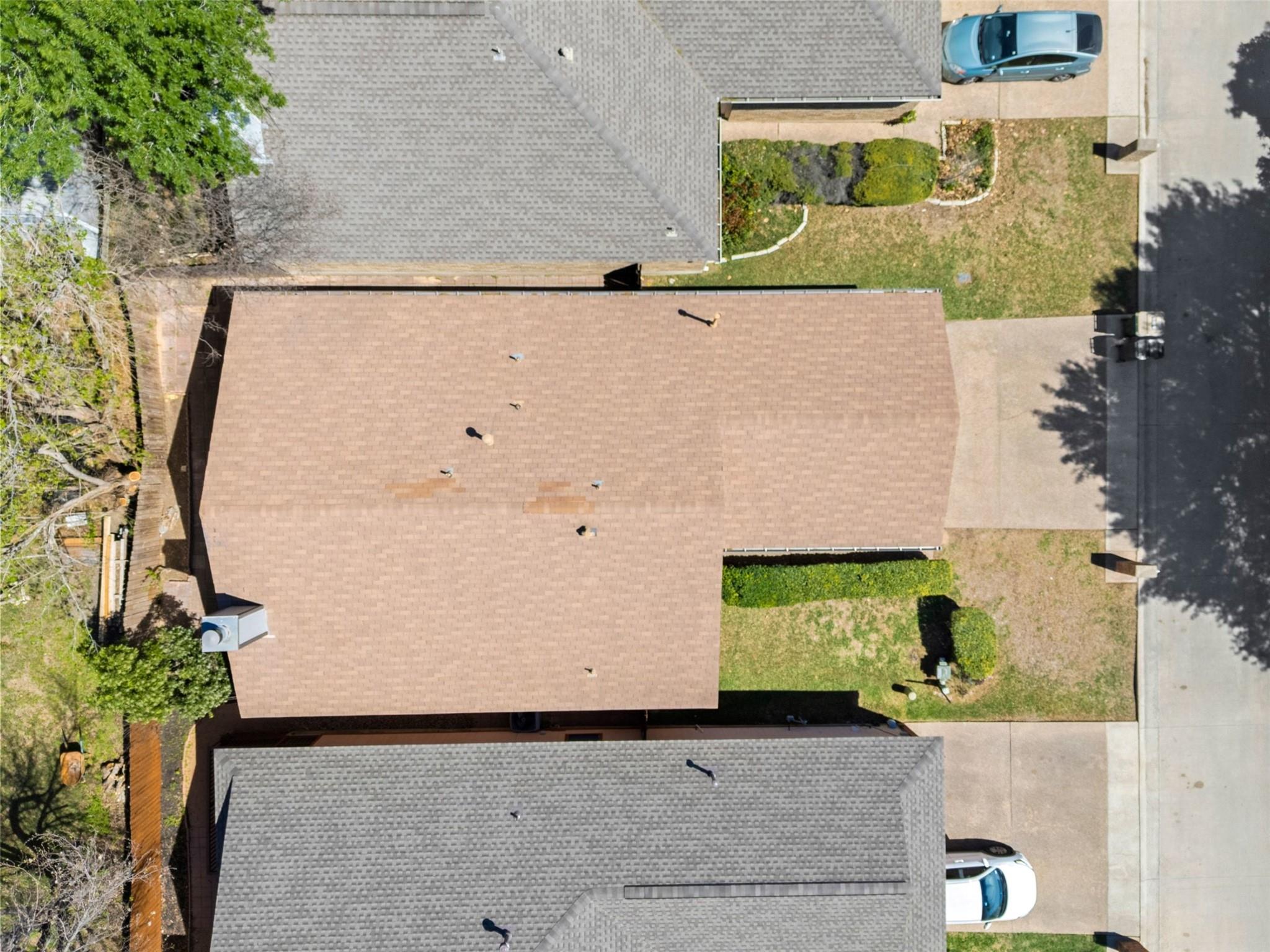 410 Village Ln, Buda, TX 78610