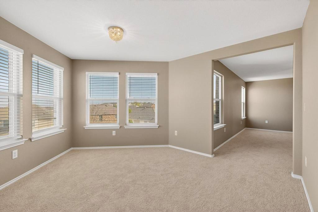 7509 Nunsland Dr, Austin, TX 78744