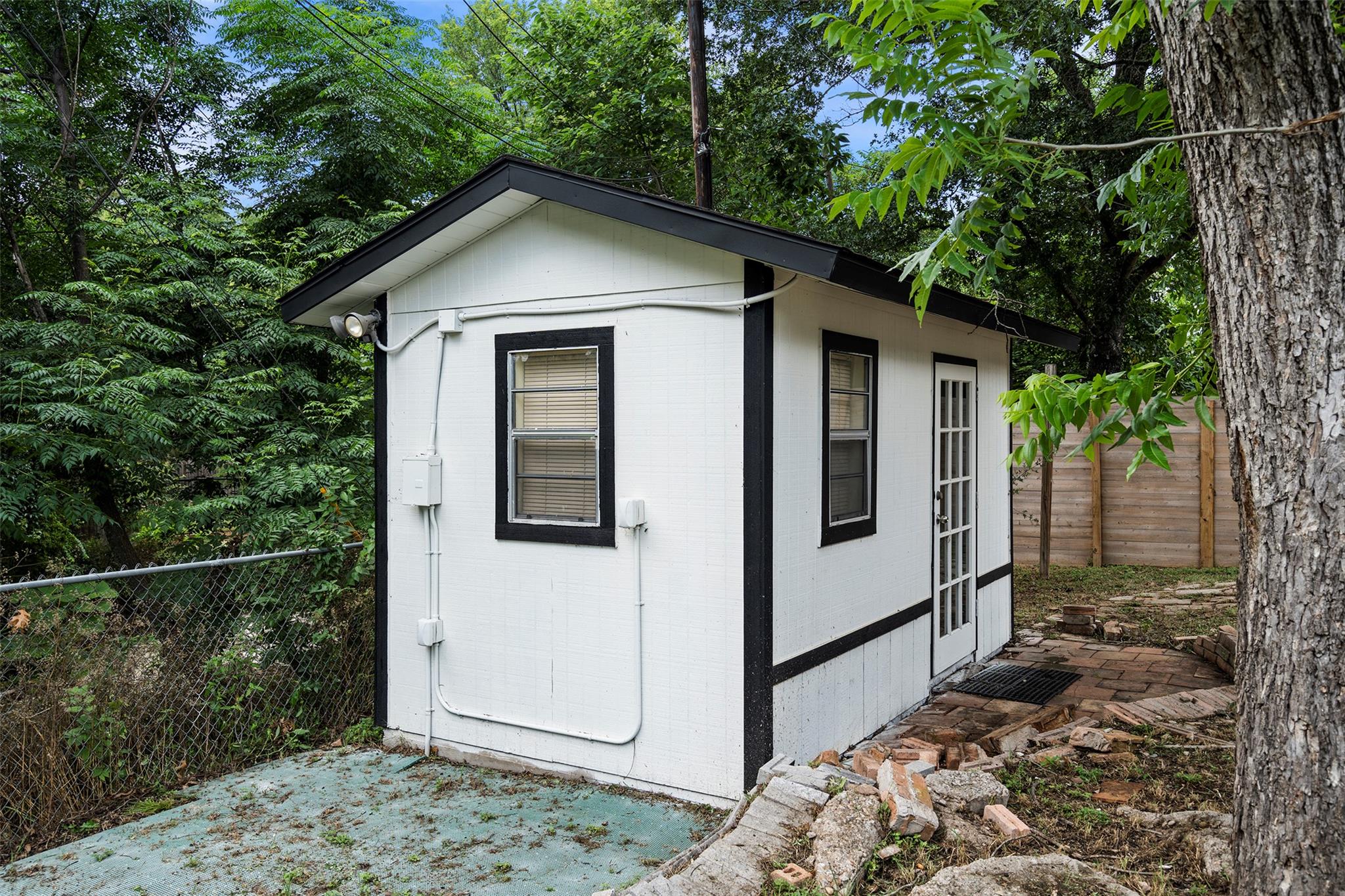 3002 Brinwood Ave, Austin, TX 78704