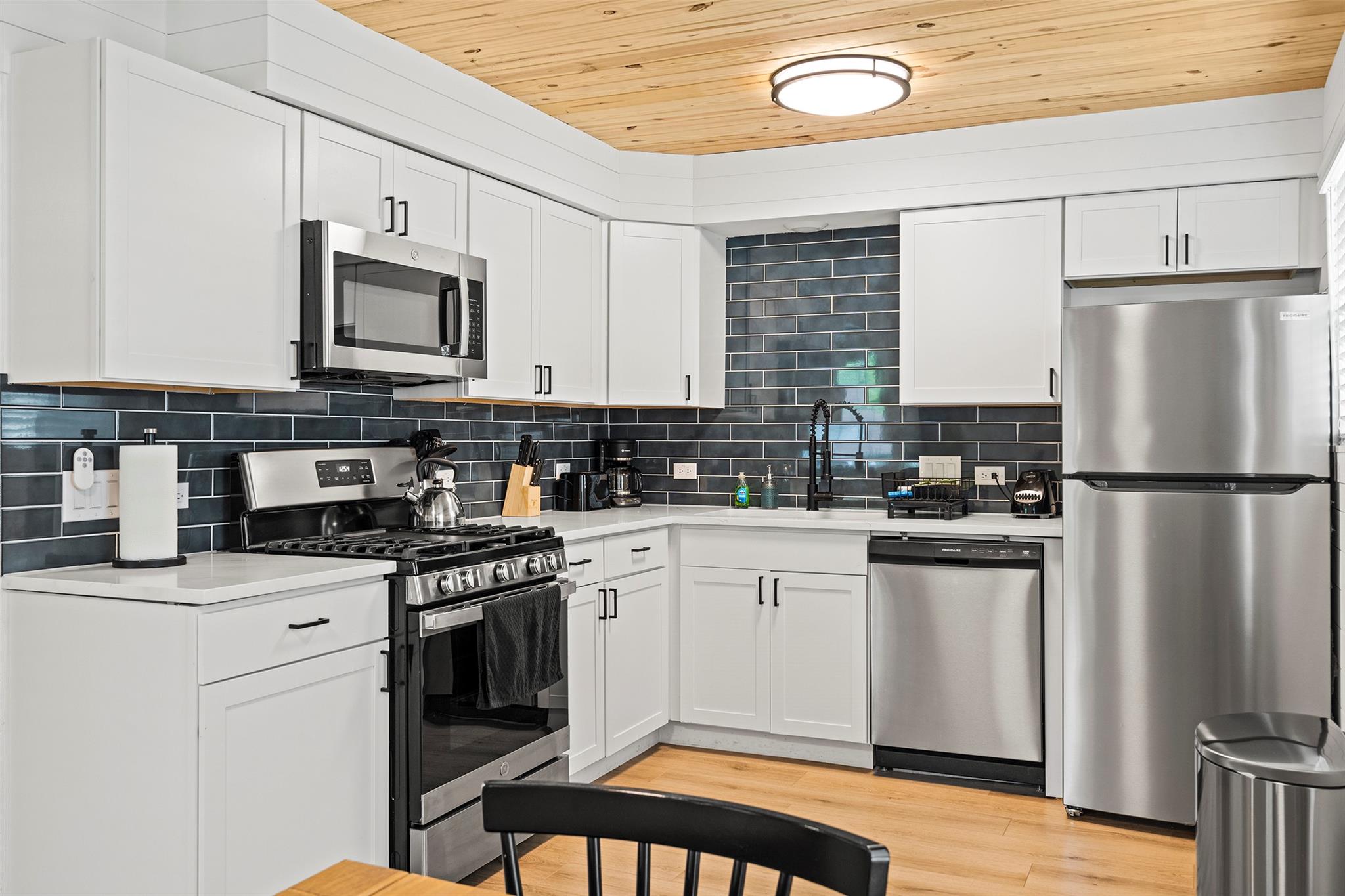 3002 Brinwood Ave, Austin, TX 78704