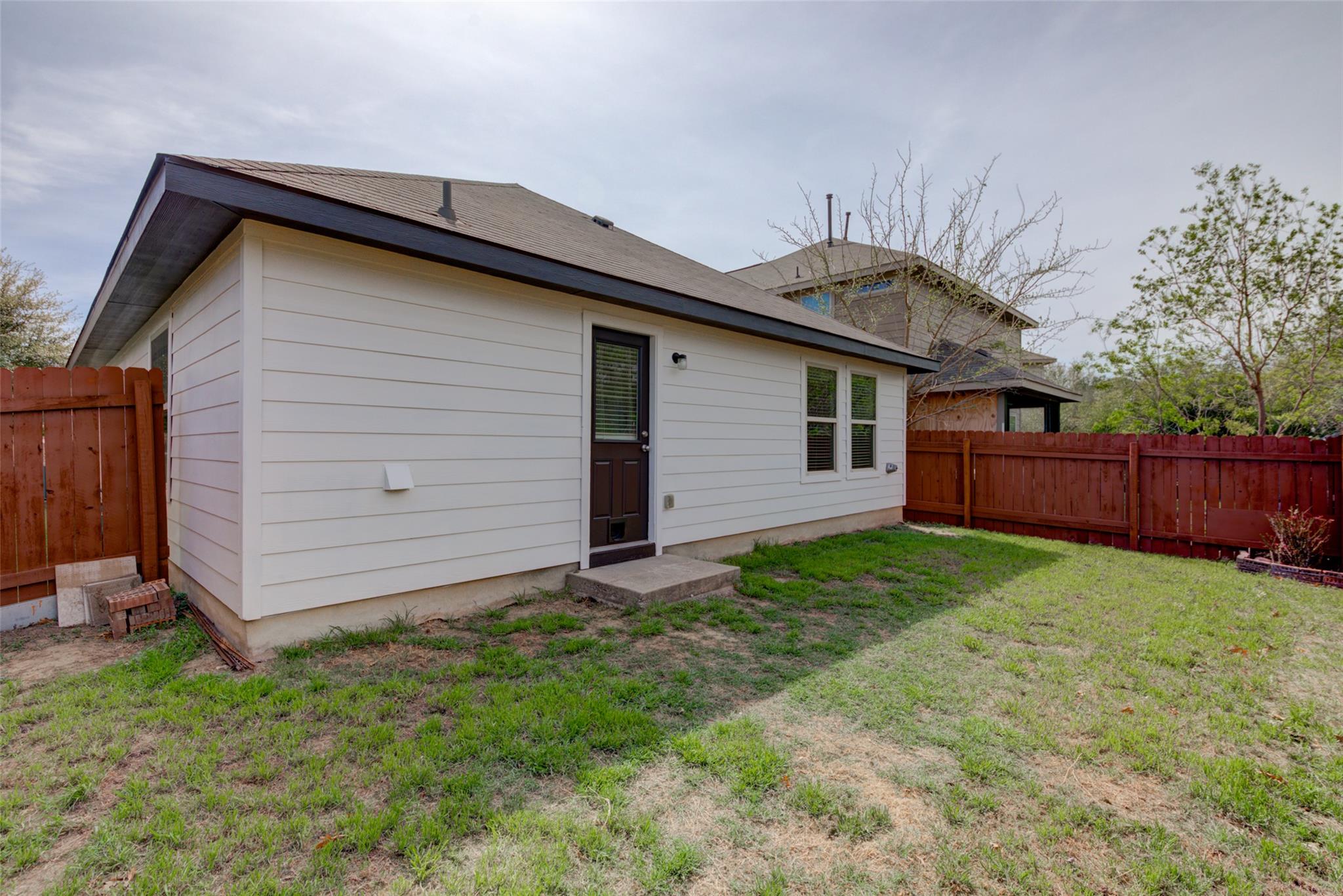 6812 Crestone Rd, Austin, TX 78744