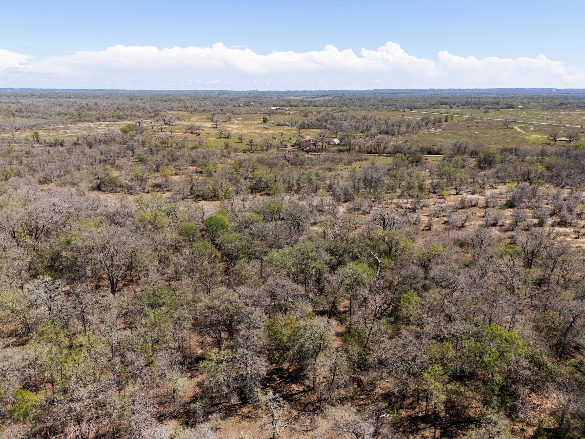 000 Cr 420, Waelder, TX 78959