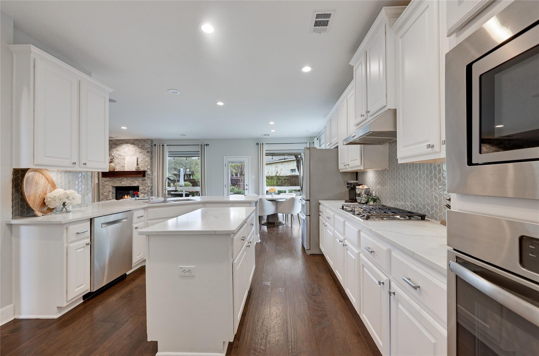 11524 Lafitte Ln, Austin, TX 78739