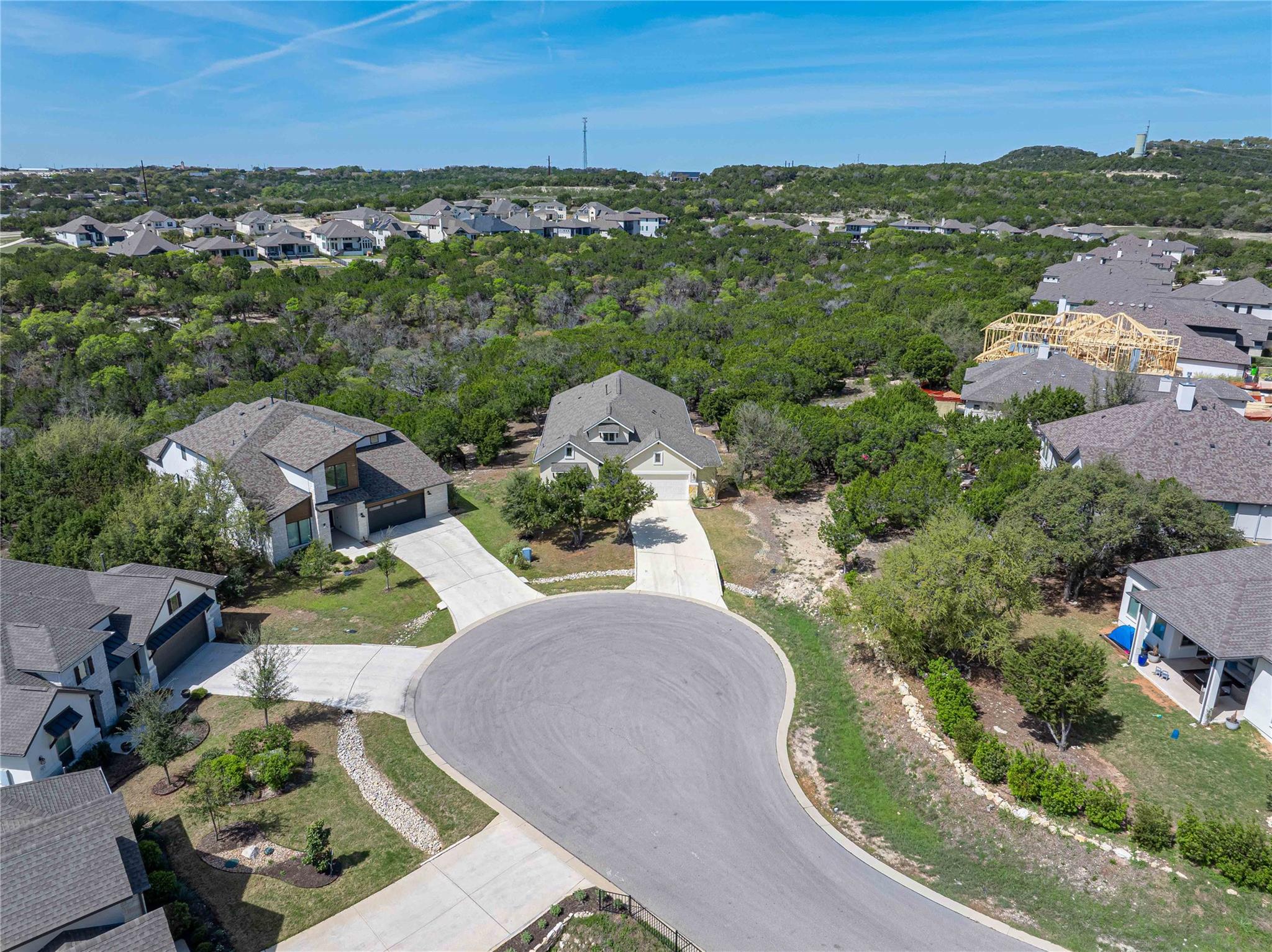 6800 Little Serenity Cv, Jonestown, TX 78645