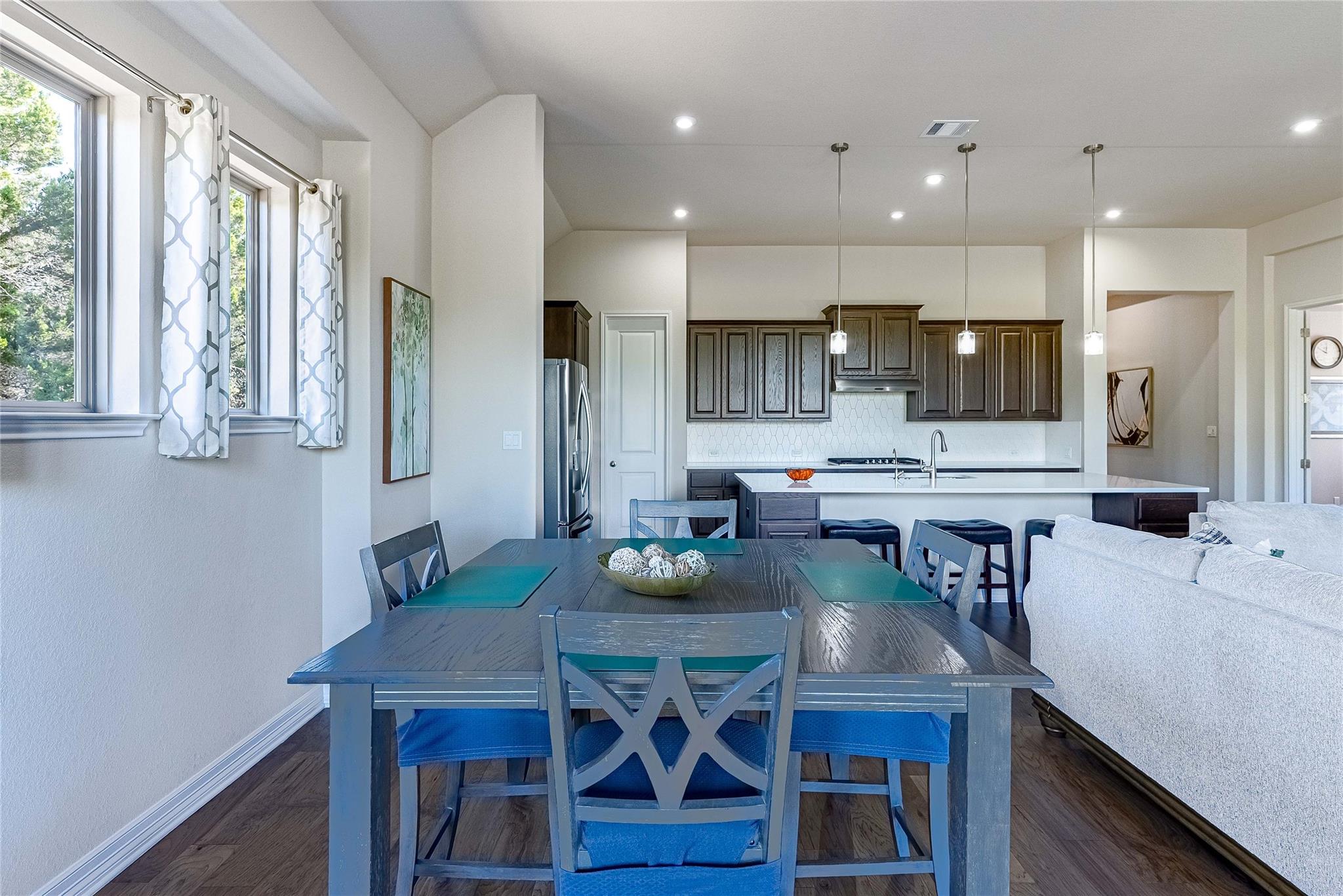 6800 Little Serenity Cv, Jonestown, TX 78645