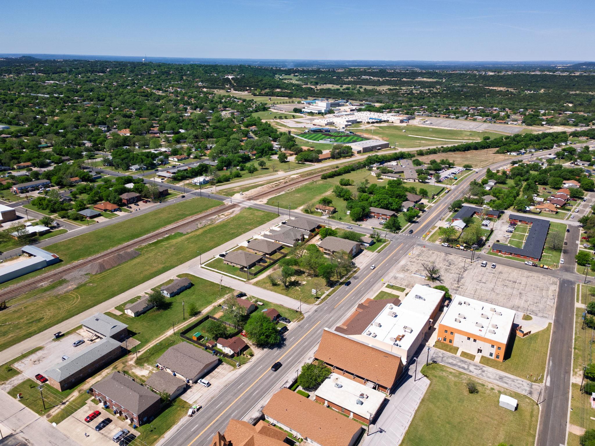 410 W Avenue C, Copperas Cove, TX 76522