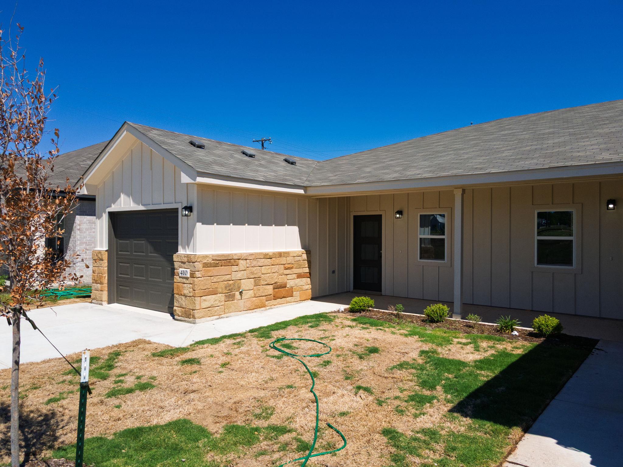 410 W Avenue C, Copperas Cove, TX 76522
