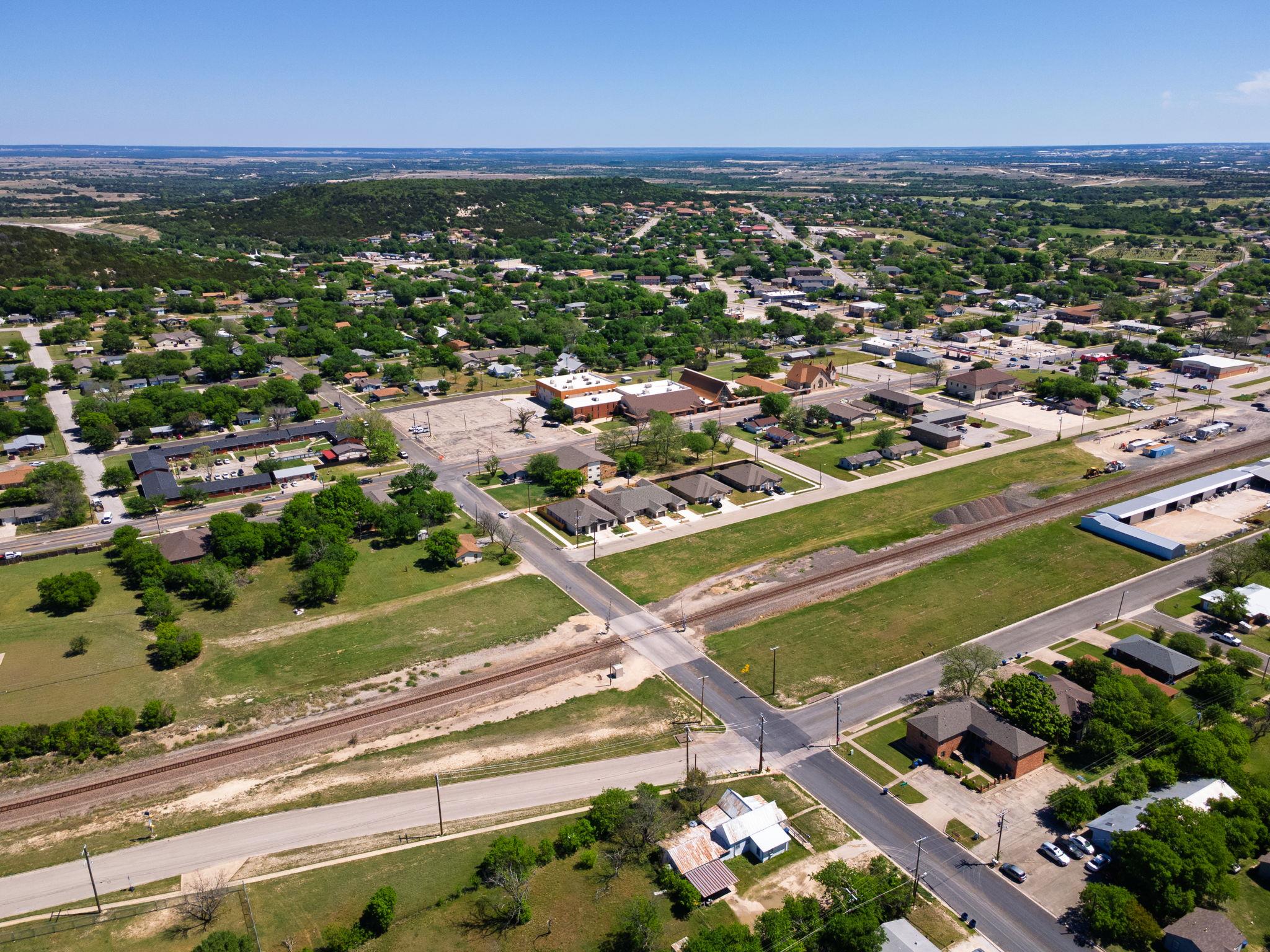 410 W Avenue C, Copperas Cove, TX 76522
