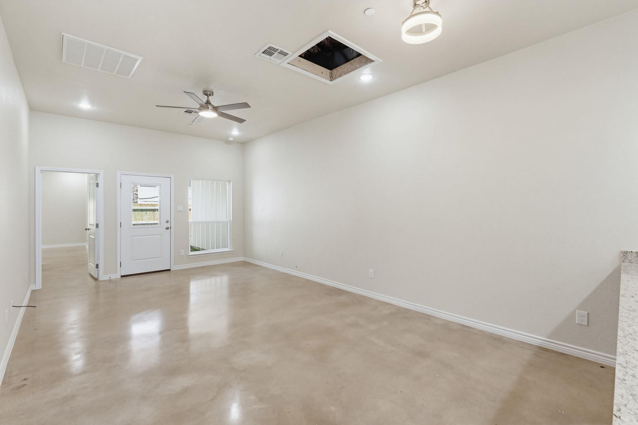 410 W Avenue C, Copperas Cove, TX 76522