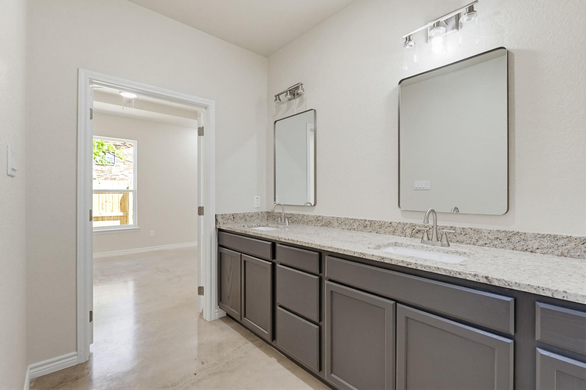 410 W Avenue C, Copperas Cove, TX 76522