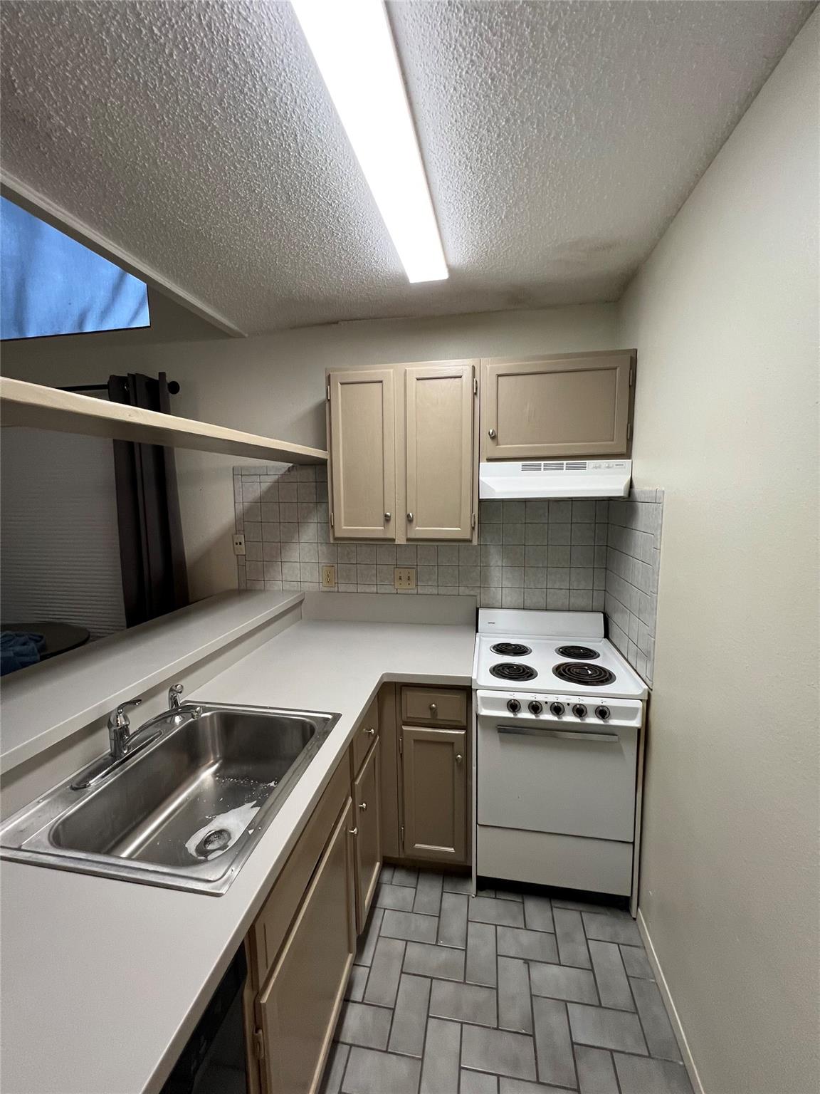 1905 SAN GABRIEL St # 201, Austin, TX 78705