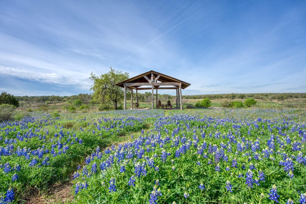 158 One River Pt E, Johnson City, TX 78636