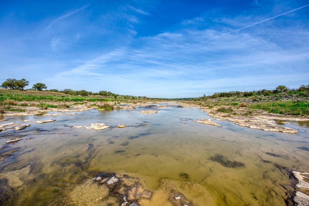 158 One River Pt E, Johnson City, TX 78636