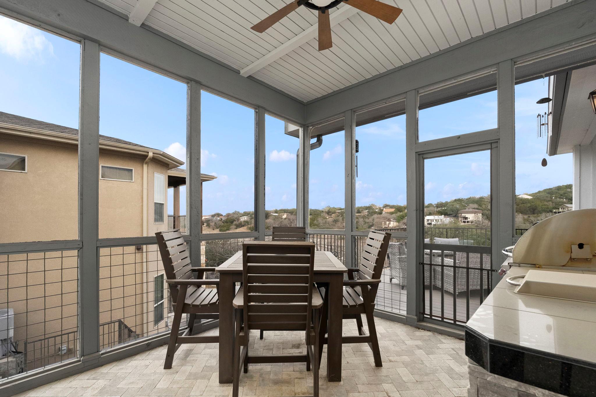 2078 Connie Dr, Canyon Lake, TX 78133