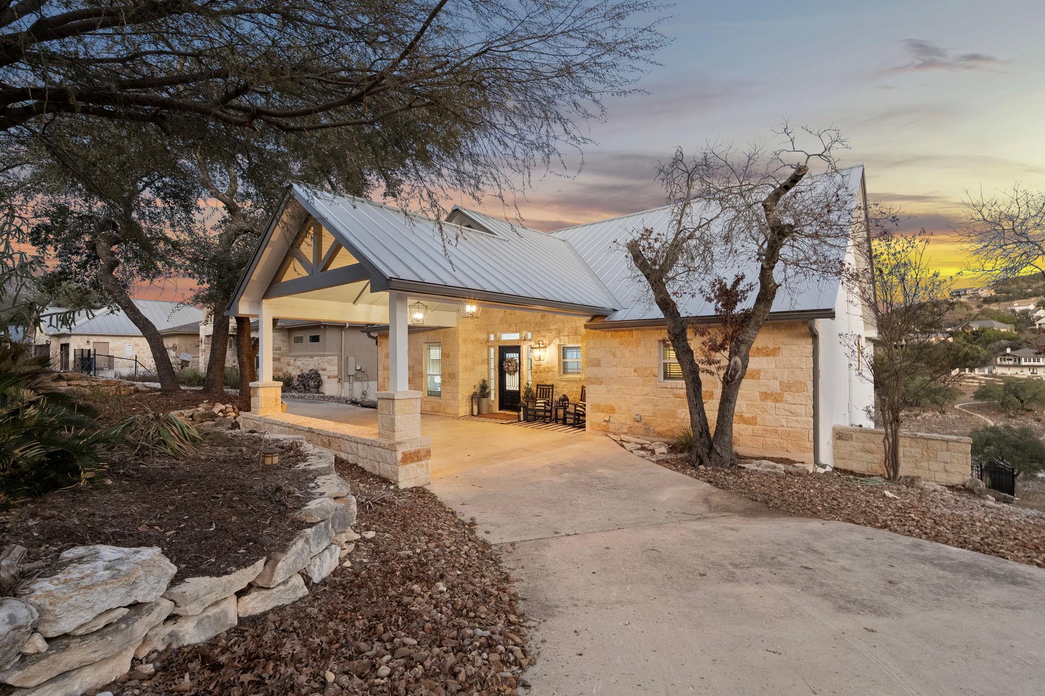 2078 Connie Dr, Canyon Lake, TX 78133