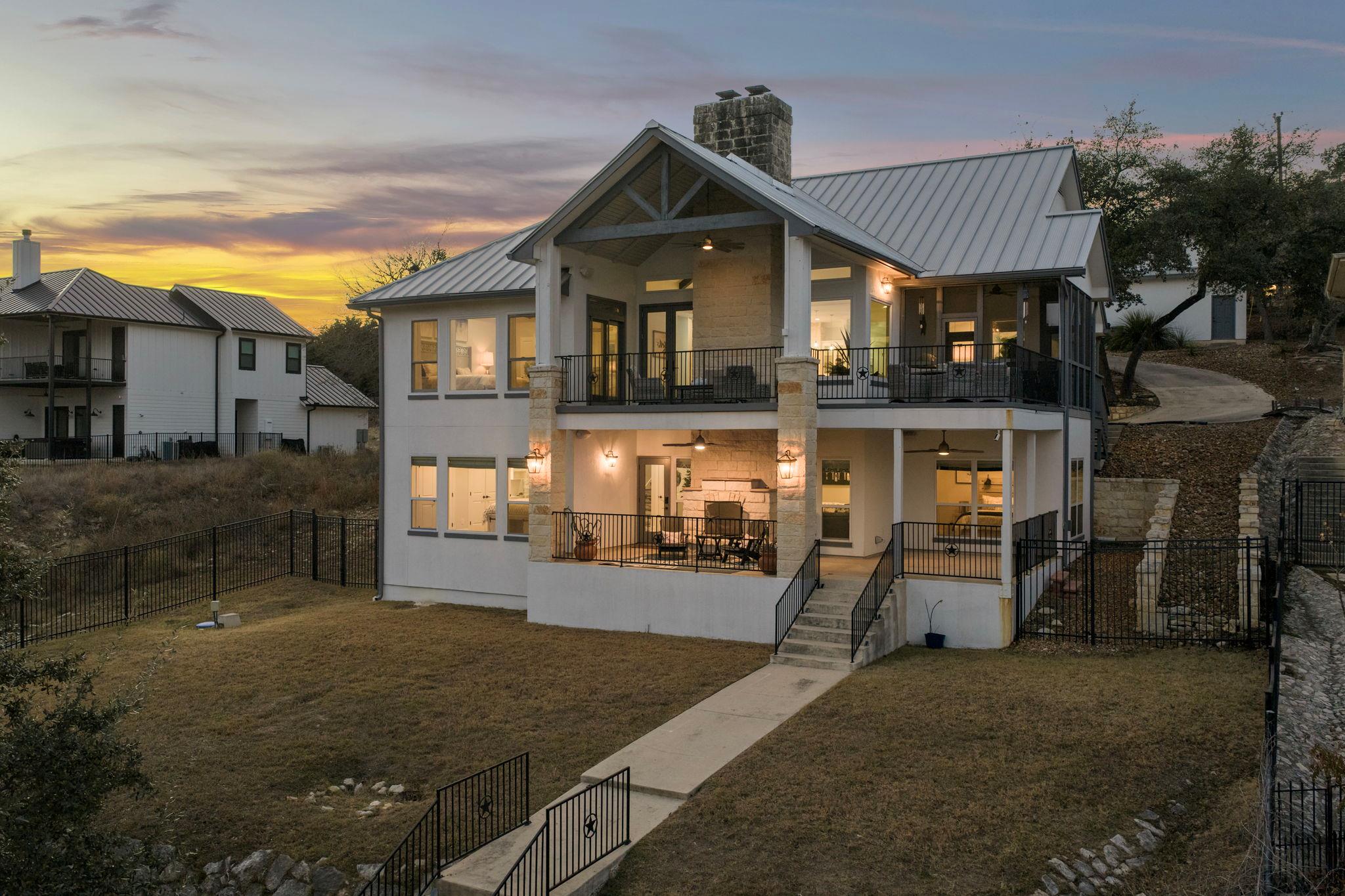 2078 Connie Dr, Canyon Lake, TX 78133