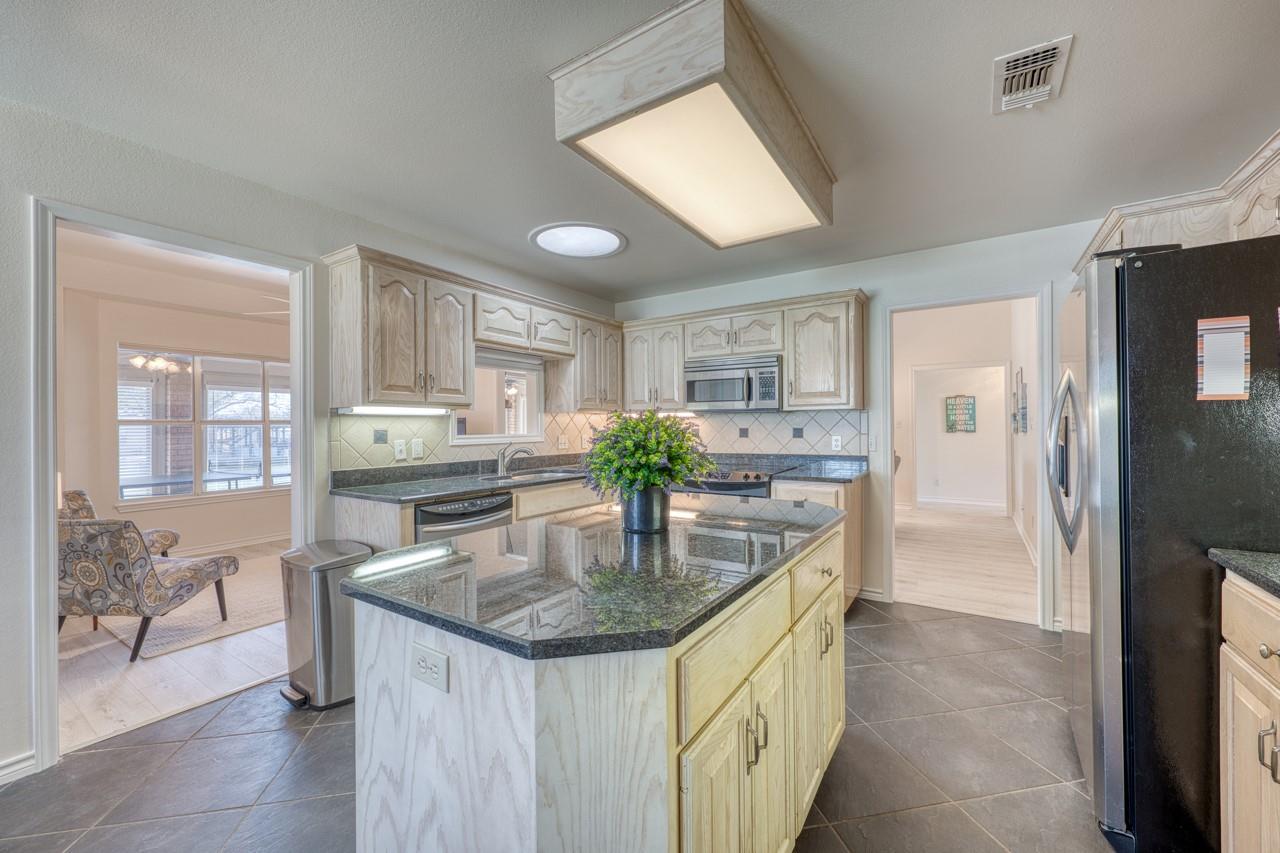 1101 Impala Dr, Granite Shoals, TX 78654