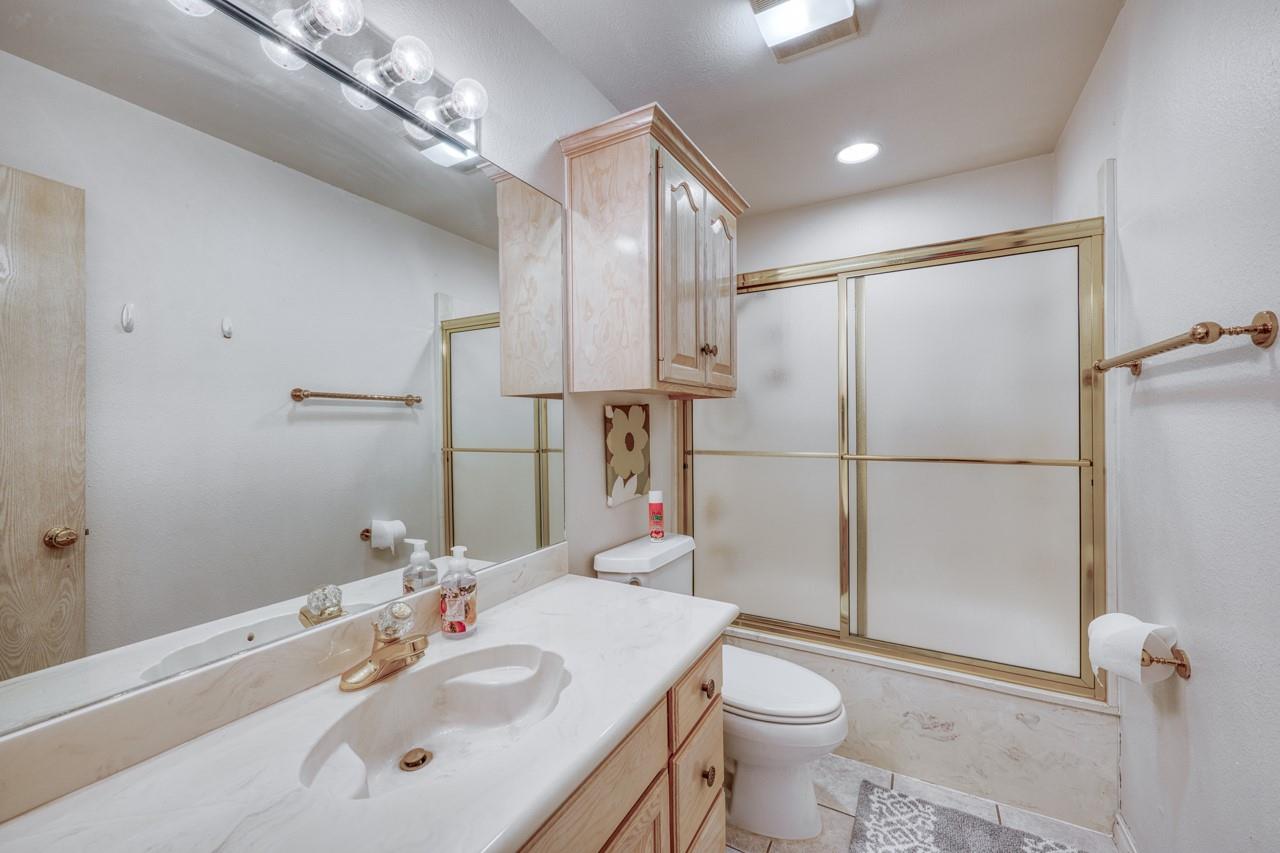 1101 Impala Dr, Granite Shoals, TX 78654