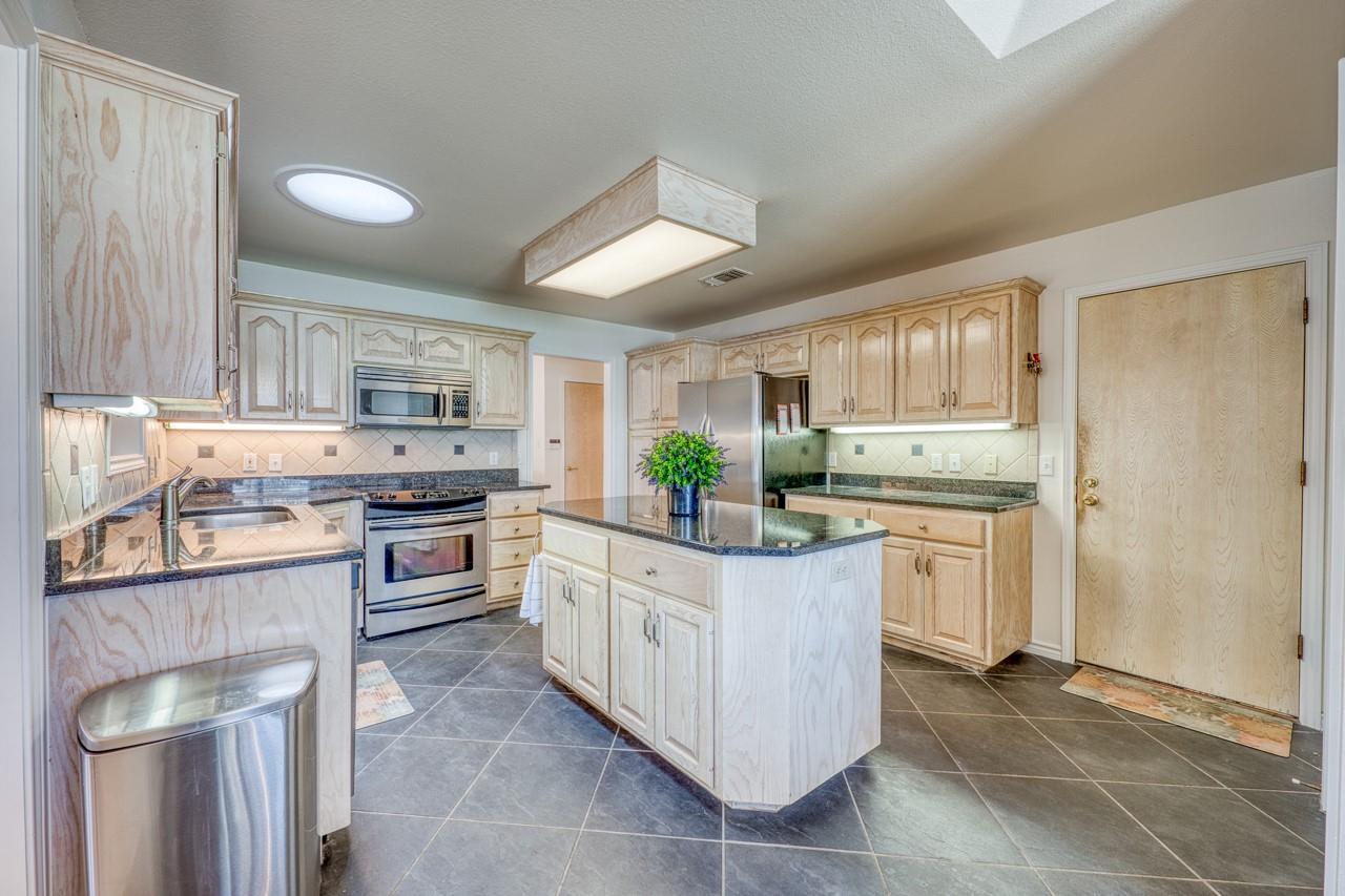 1101 Impala Dr, Granite Shoals, TX 78654