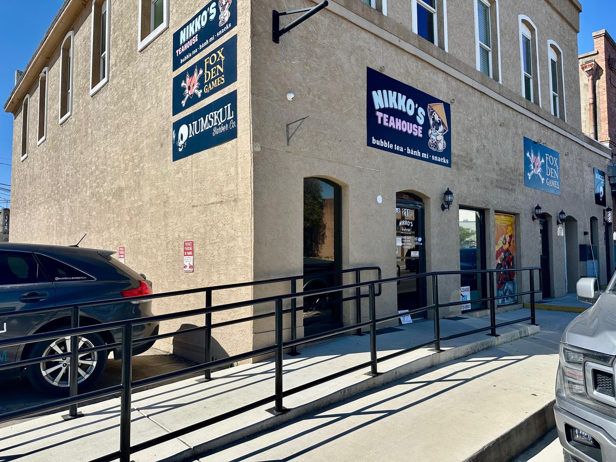 211 E Court St, Seguin, TX 78155