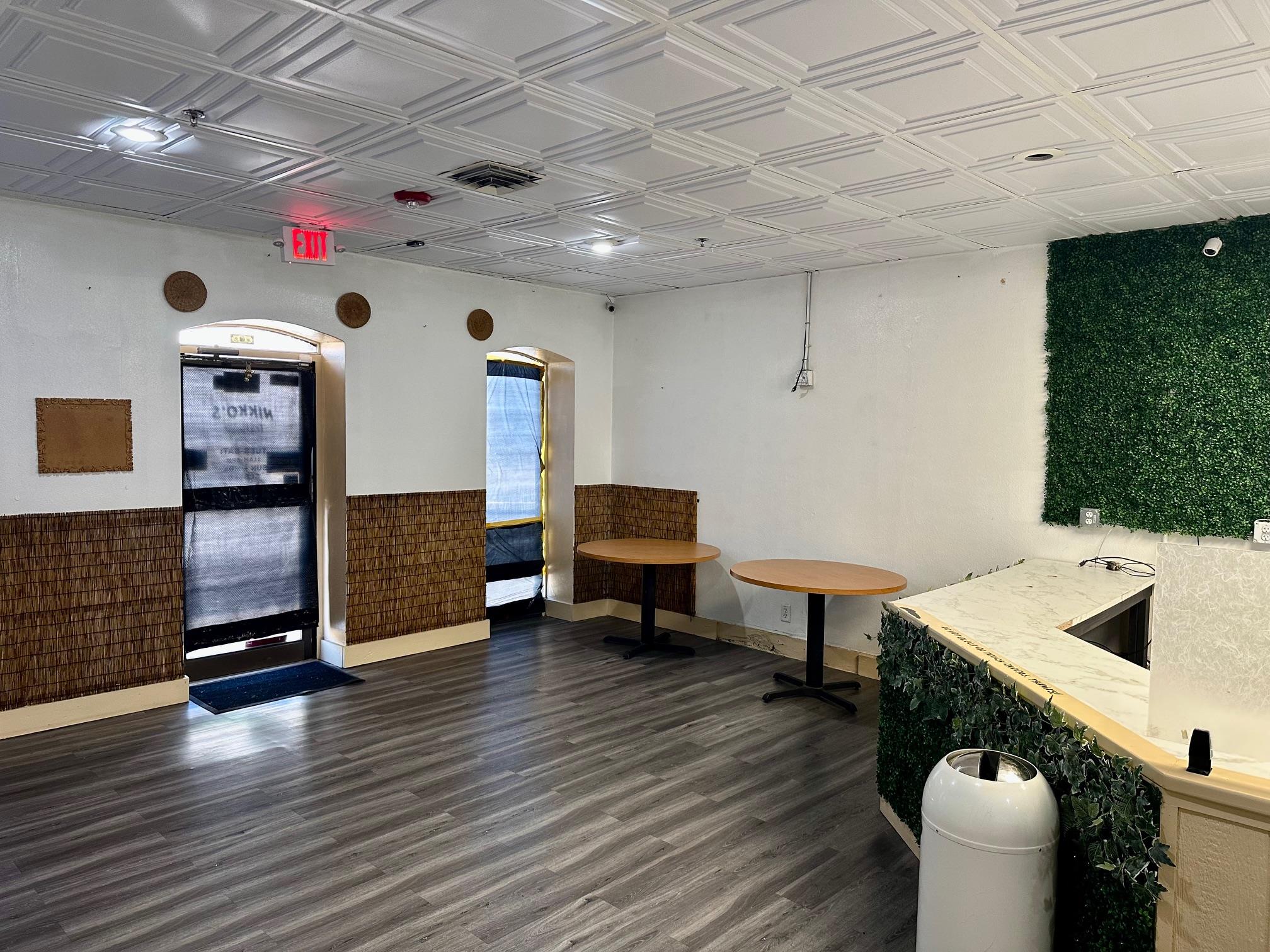 211 E Court St, Seguin, TX 78155