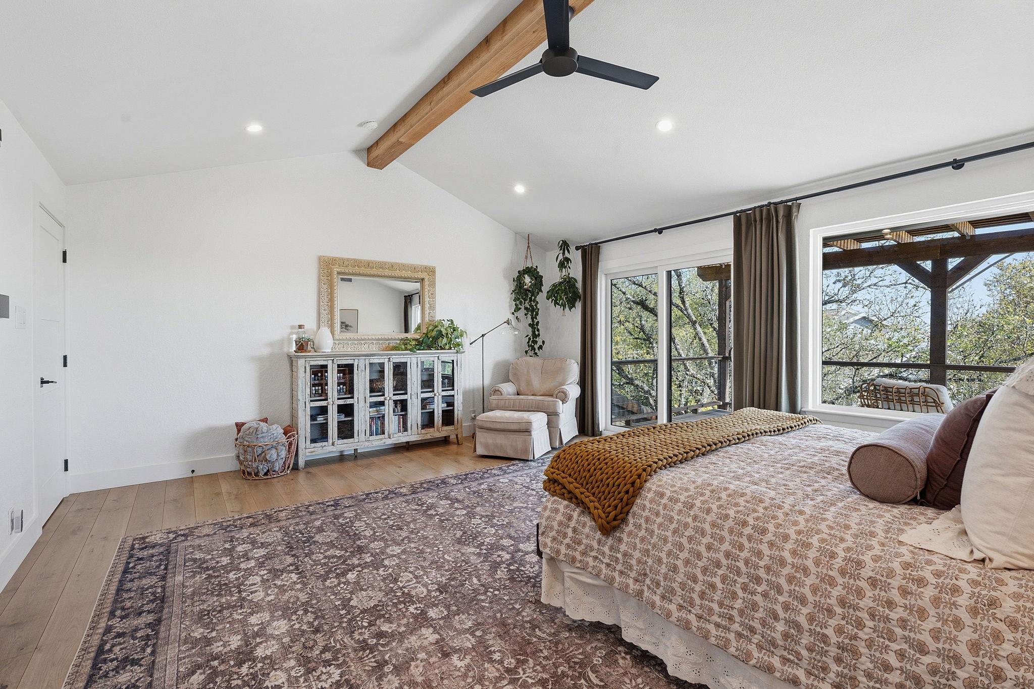 5907 Ivy Hills Dr, Austin, TX 78759