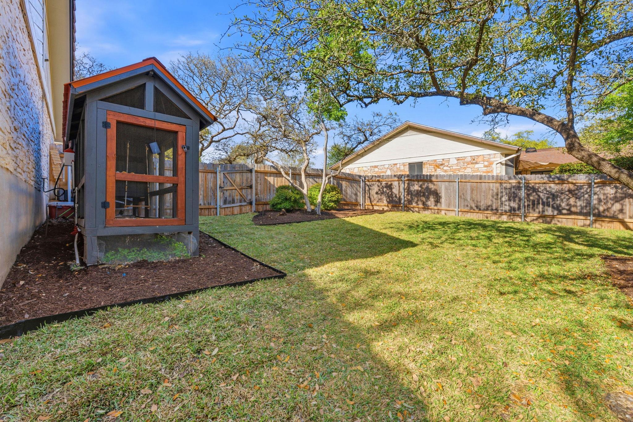 5907 Ivy Hills Dr, Austin, TX 78759
